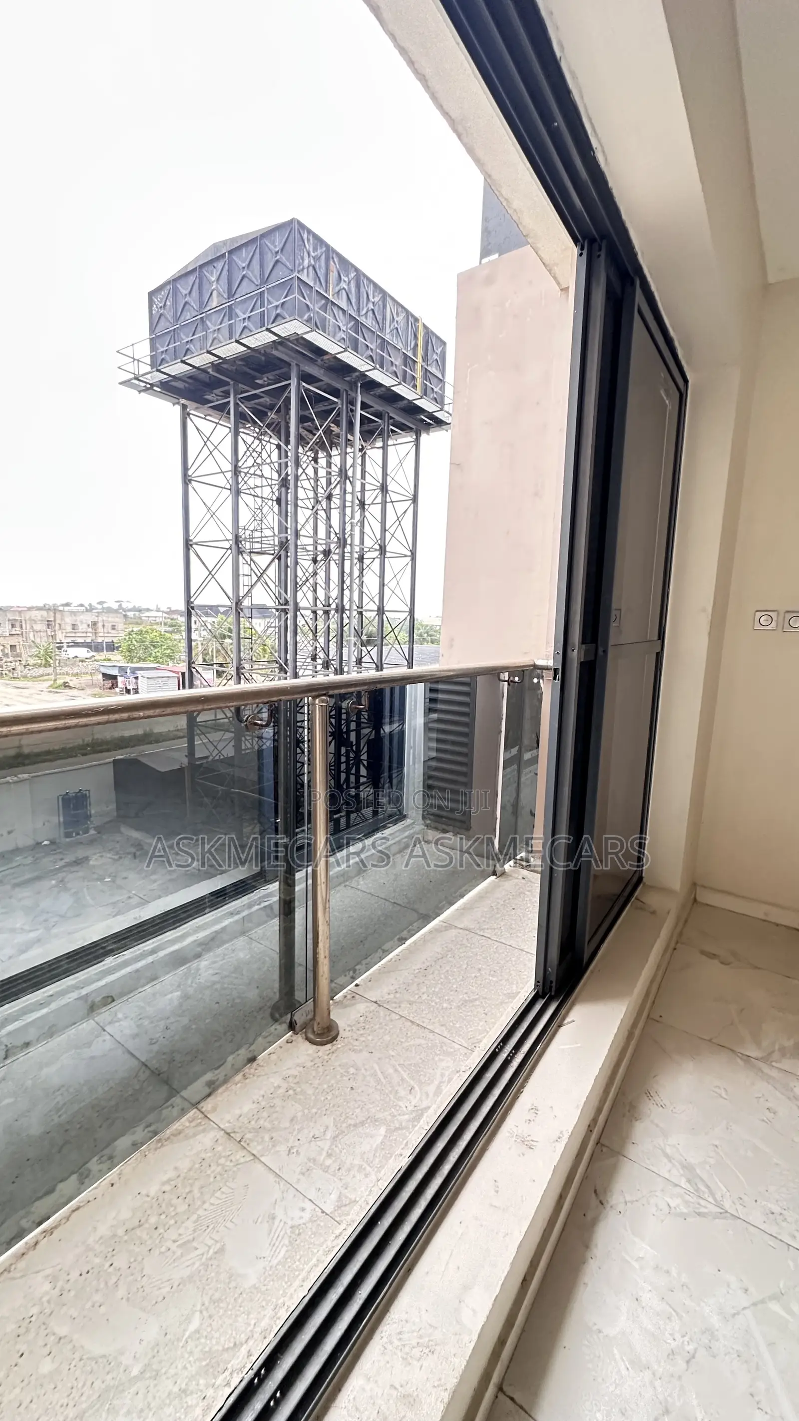 3bdrm Room & Parlour in Gra, Ajah for rent in Ajah