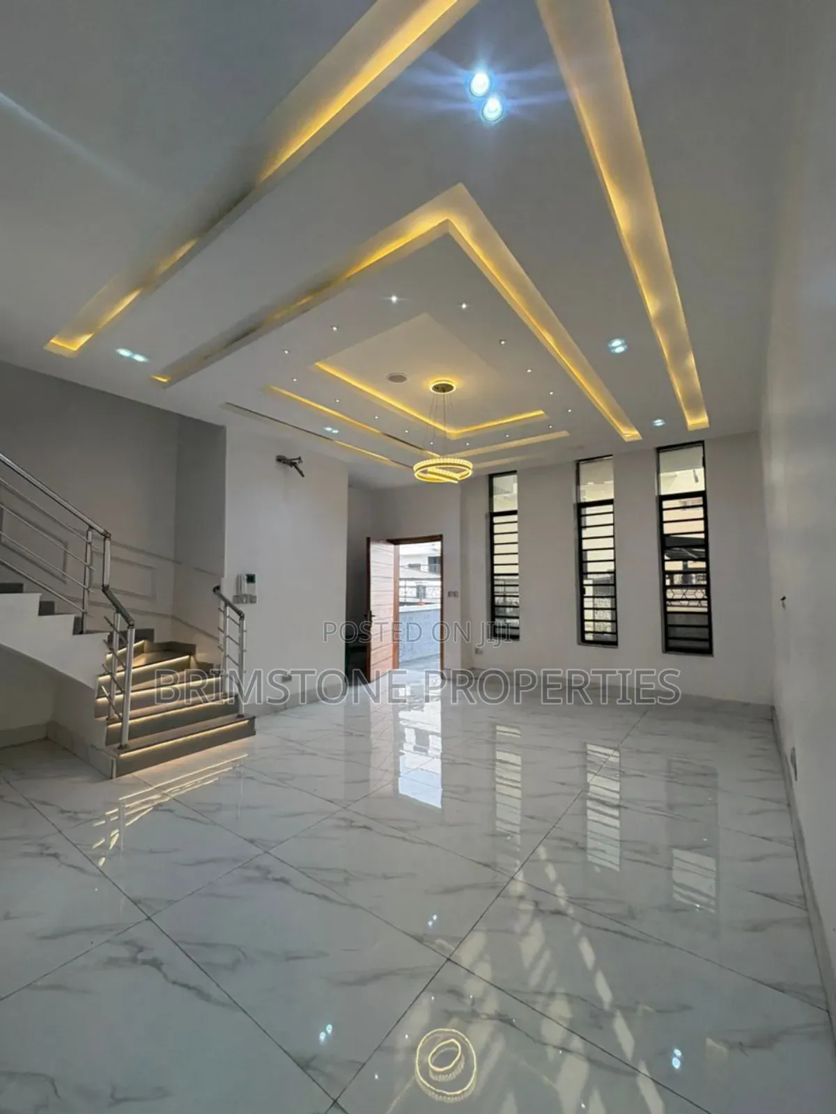 Furnished 4bdrm Duplex in Ikota for sale in Ikota