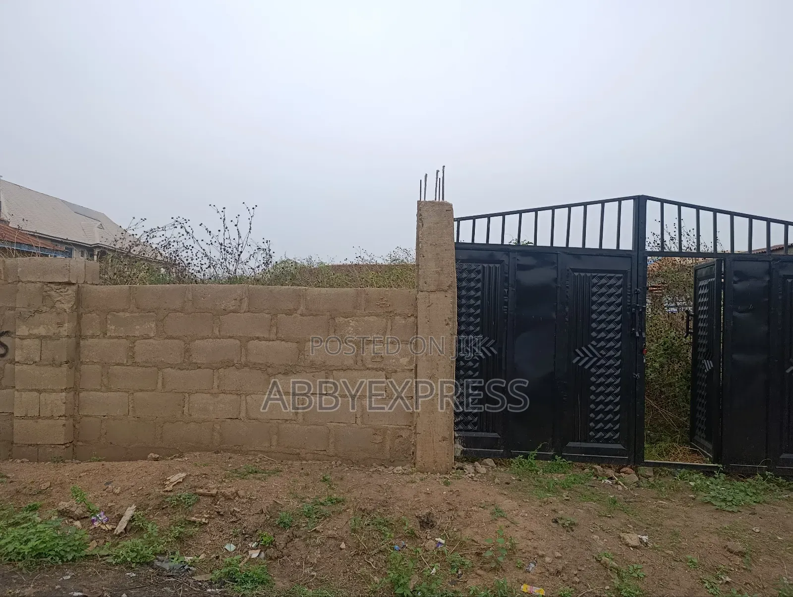 Land Available for Sale Along Tipper Garage Challenge Ibadan. in Akala Express