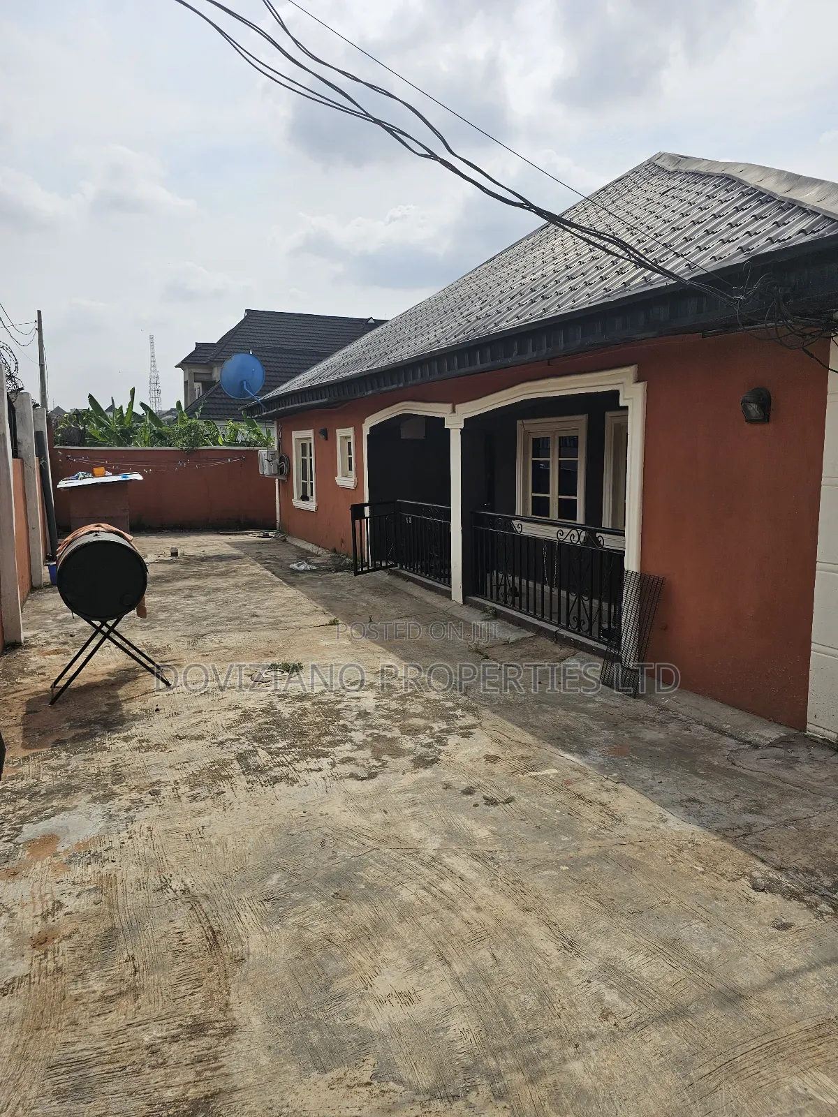 3bdrm Bungalow in Baruwa for sale in Baruwa
