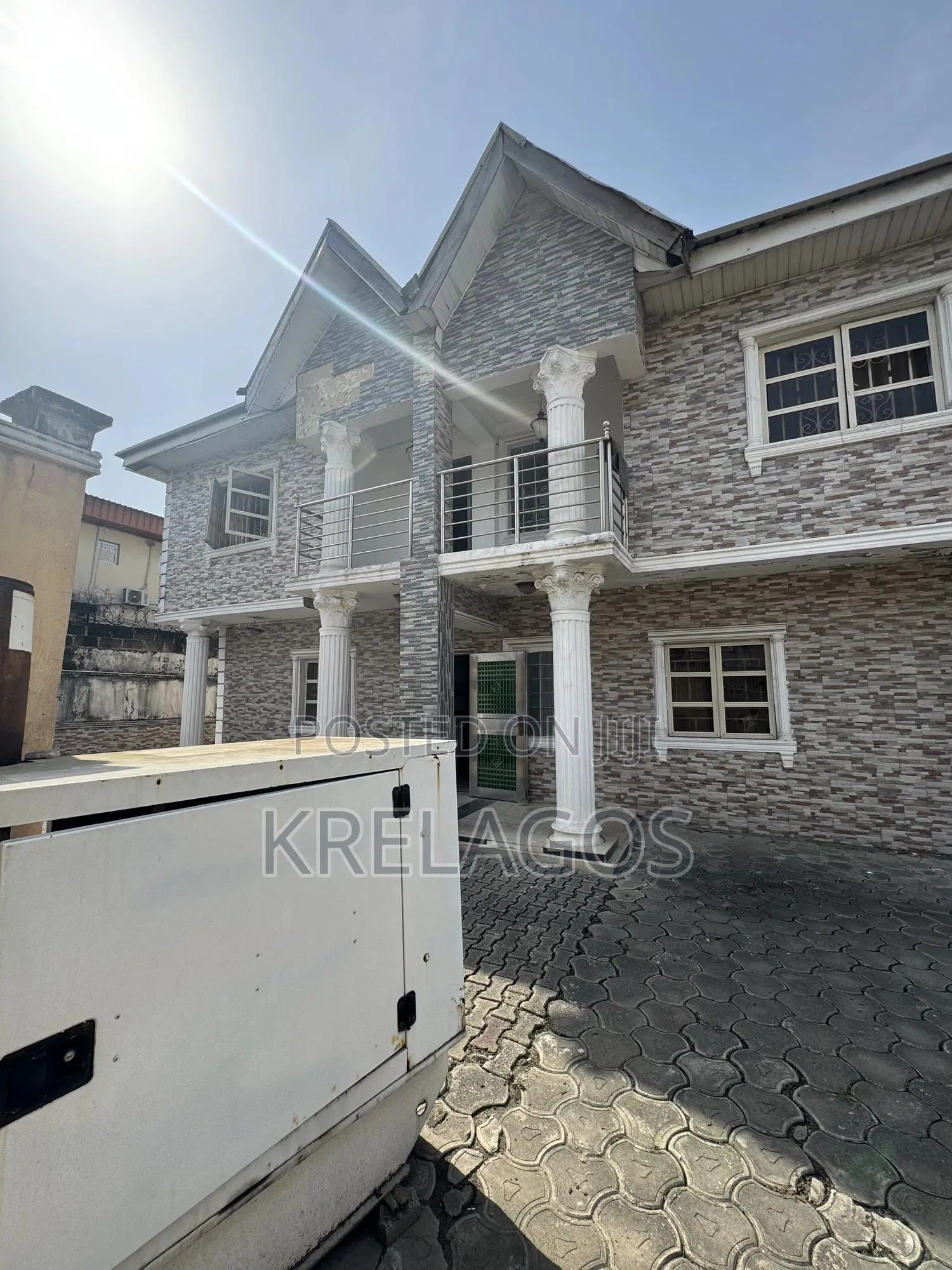 18bdrm Block of Flats in Ado / Ajah for sale in Ado / Ajah