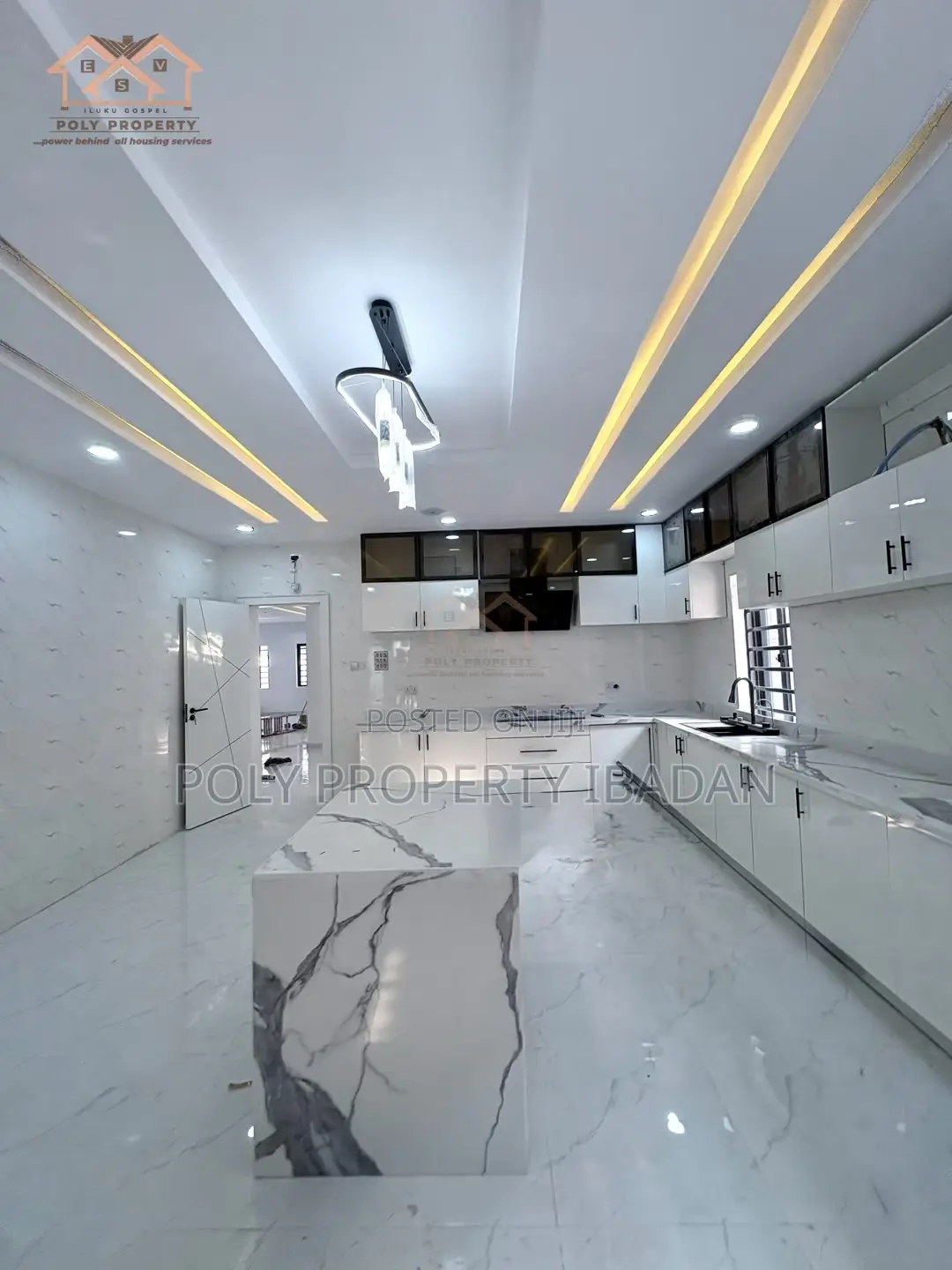 5bdrm Duplex in Red Gate Estate, Ibadan for sale in Ibadan