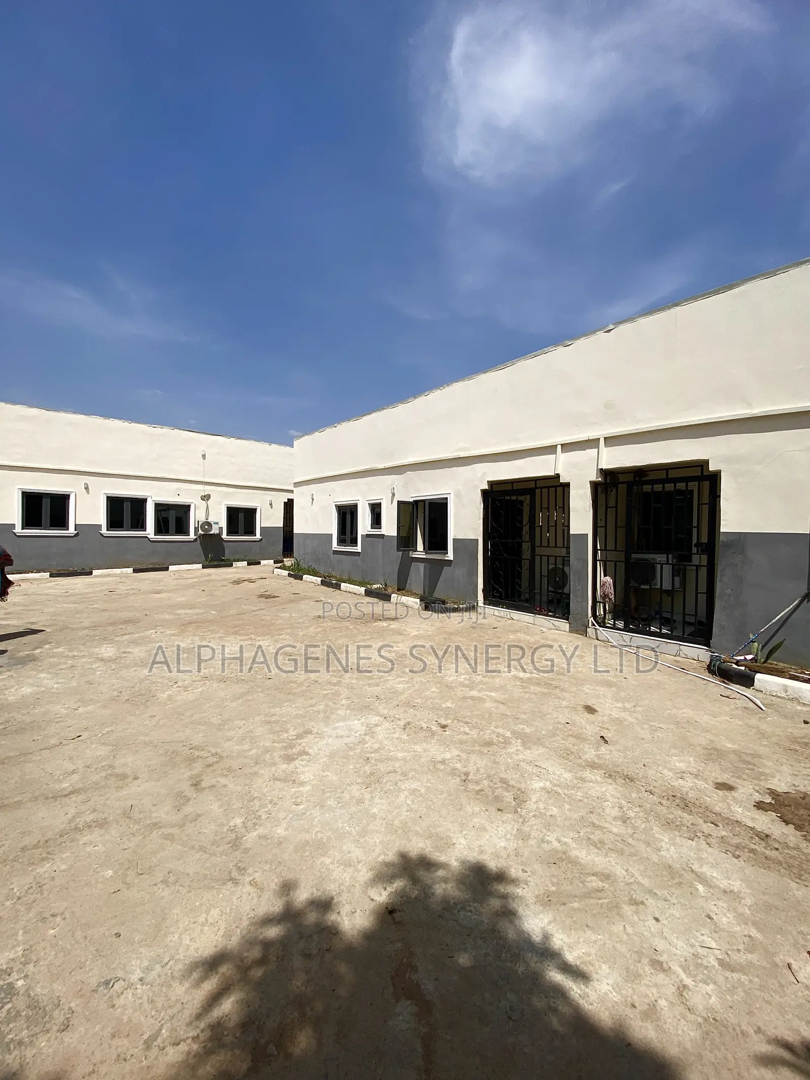 15bdrm Block of Flats in Mararaba for sale in Mararaba
