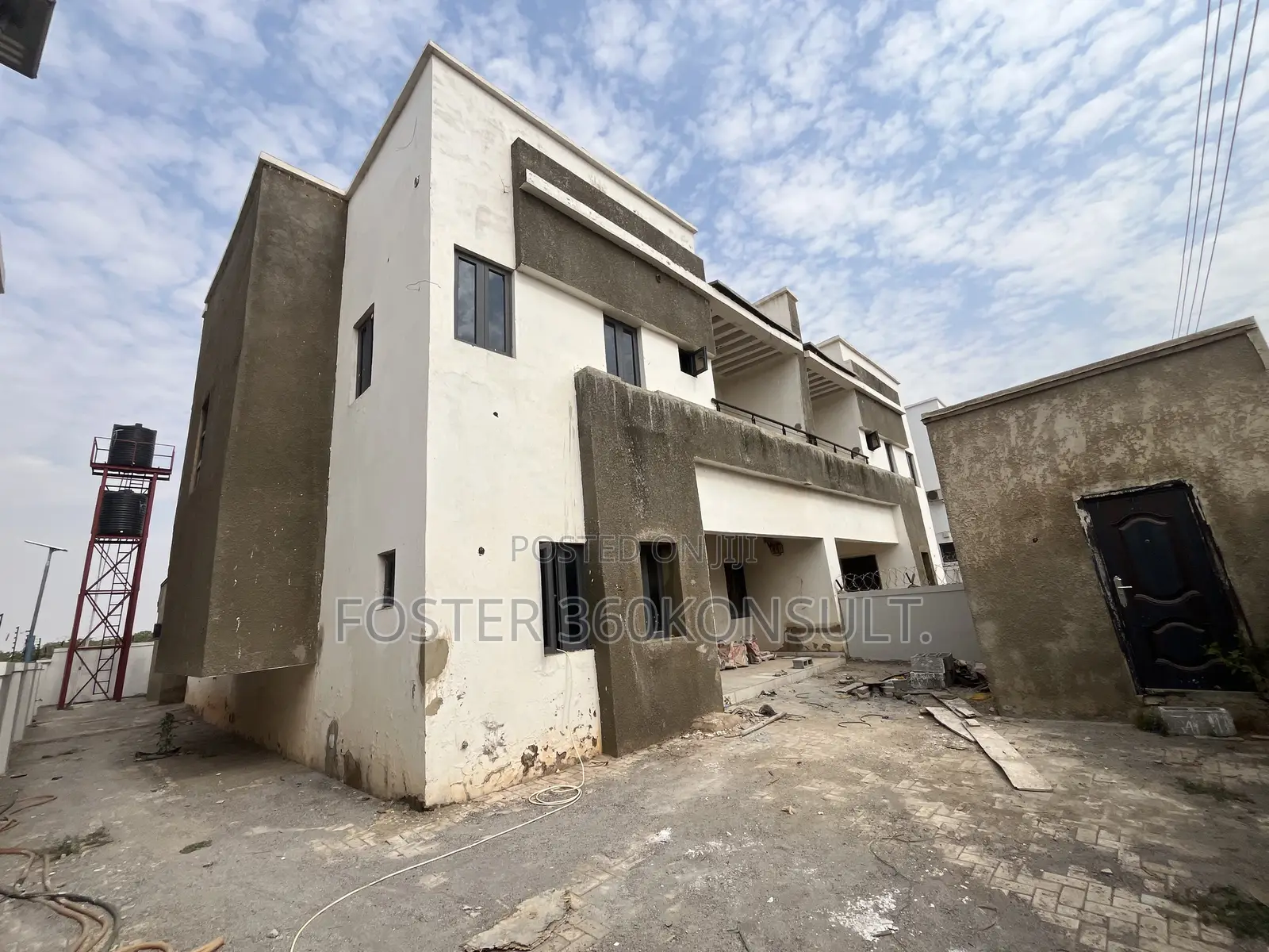 4bdrm Duplex in Police Estate, Galadimawa for sale in Galadimawa