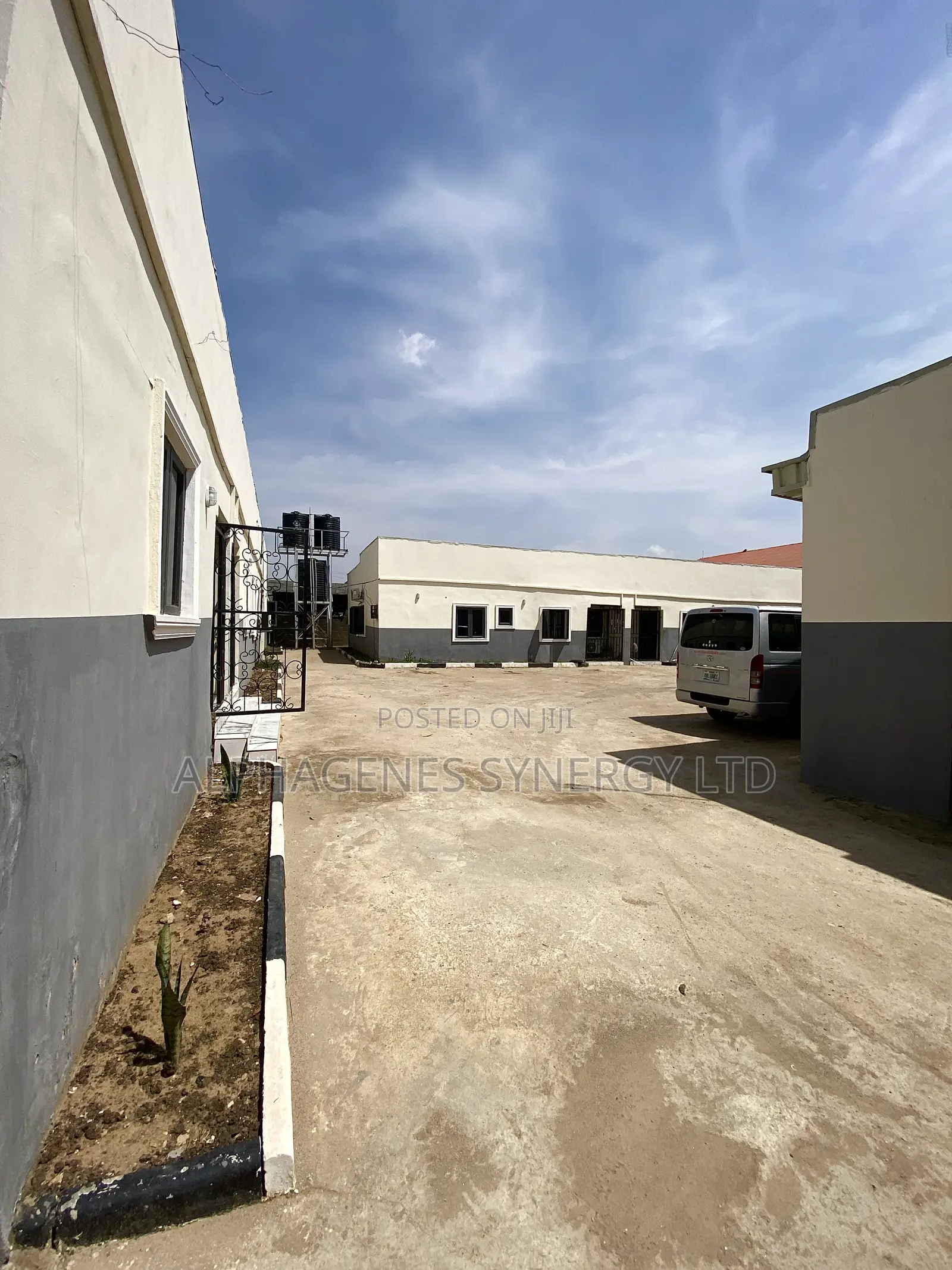 15bdrm Block of Flats in Mararaba for sale in Mararaba