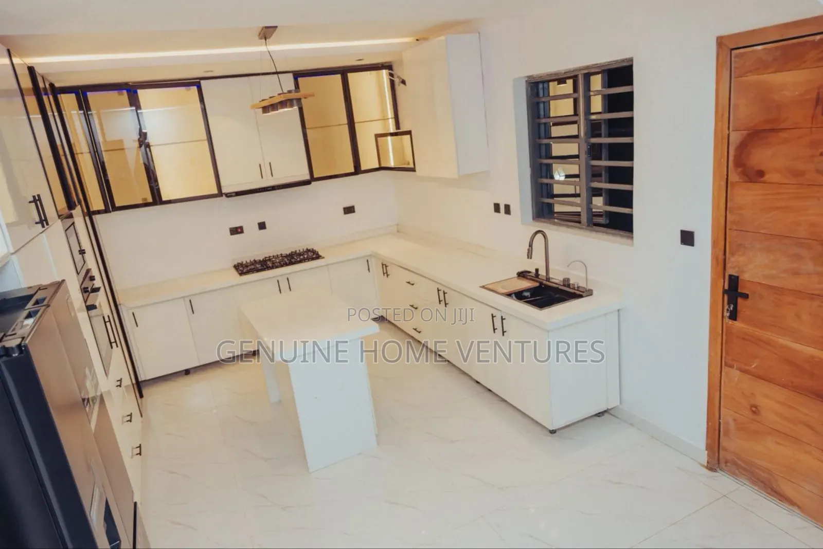 7bdrm Duplex in Magodo Phase 2 for sale in GRA Phase 2 Shangisha