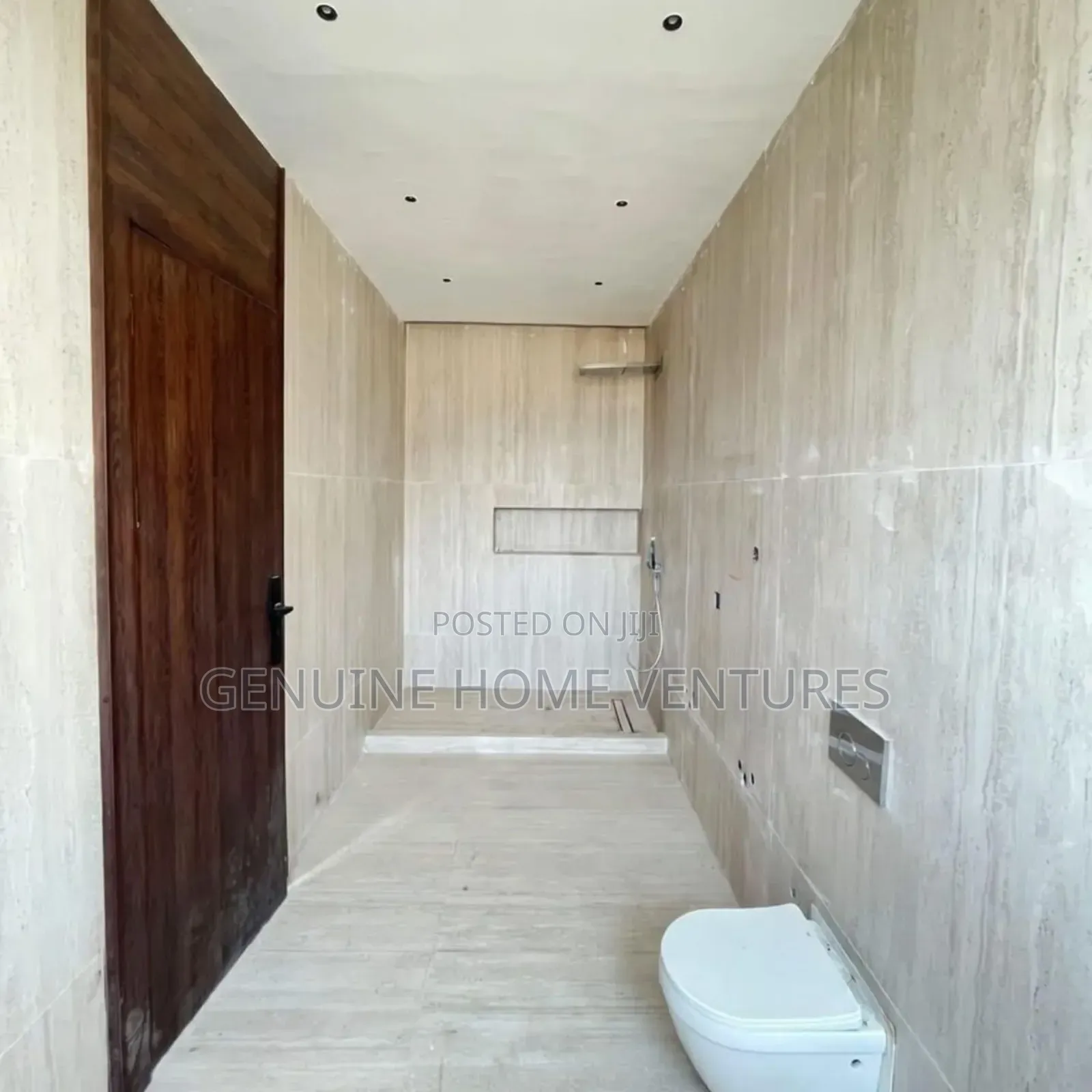 5bdrm Duplex in Lekki Phase 1 for sale in Lekki Phase 1