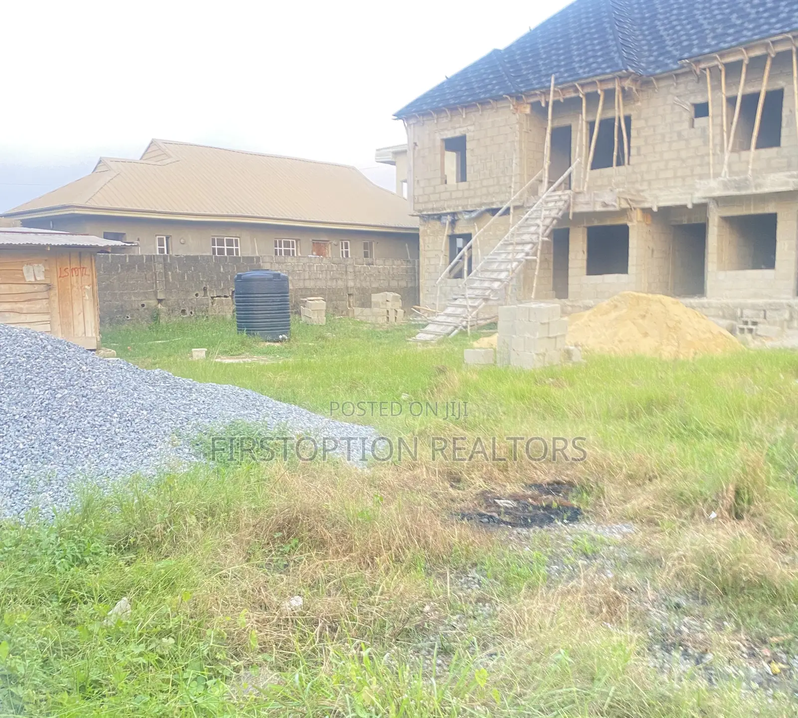 370sqm Cornerpiece Dryland With Cofo at Ogombo Ajah in Ogombo