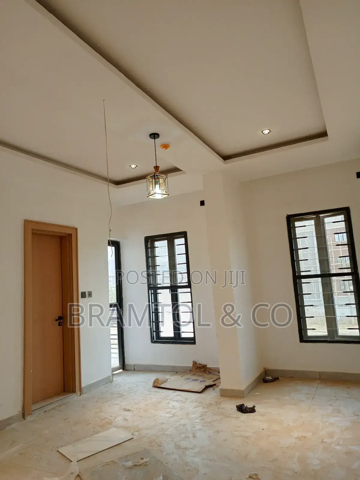 Smart House for Residence of Airbnb in Jahi