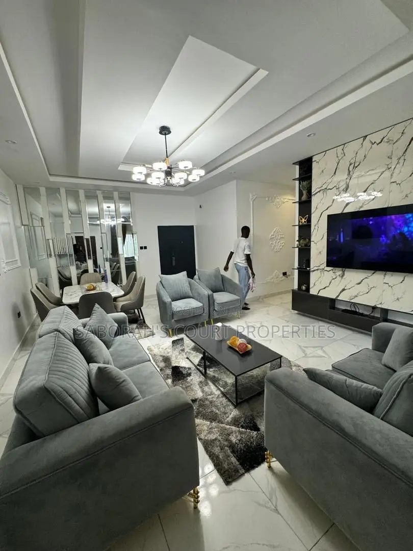 Furnished 3bdrm Apartment in Lekki Phase 1 for rent in Lekki Phase 1
