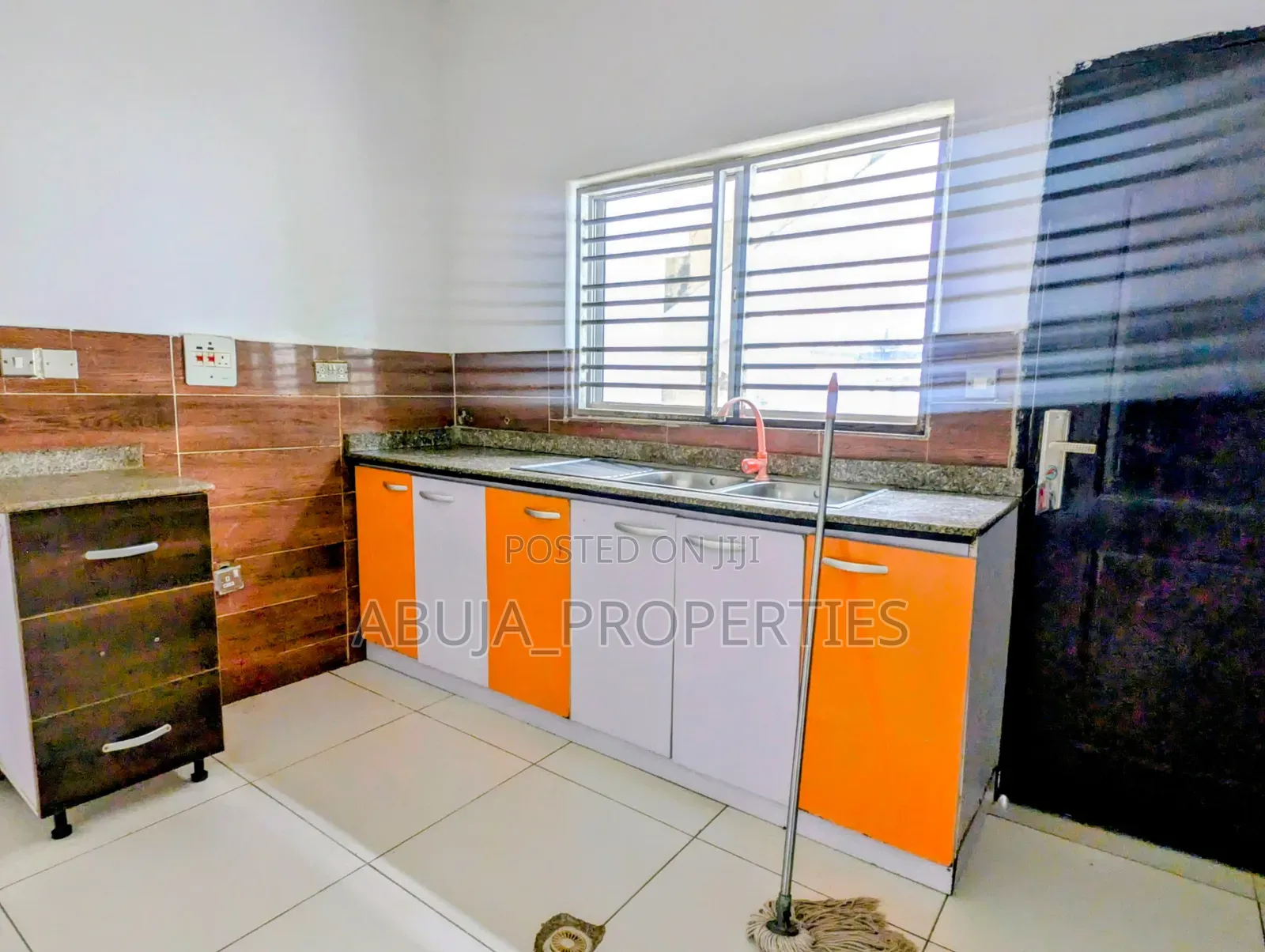 3bdrm Block of Flats in Lokogoma for sale in Lokogoma