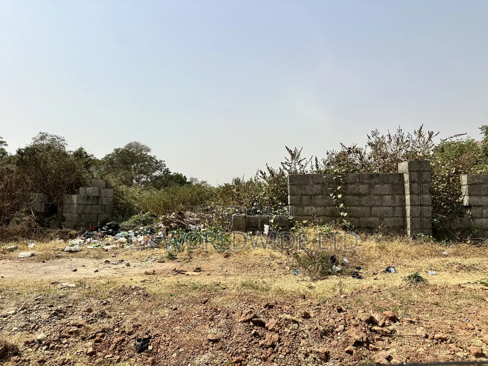 3000sqm Land in Guzape Main in Guzape District