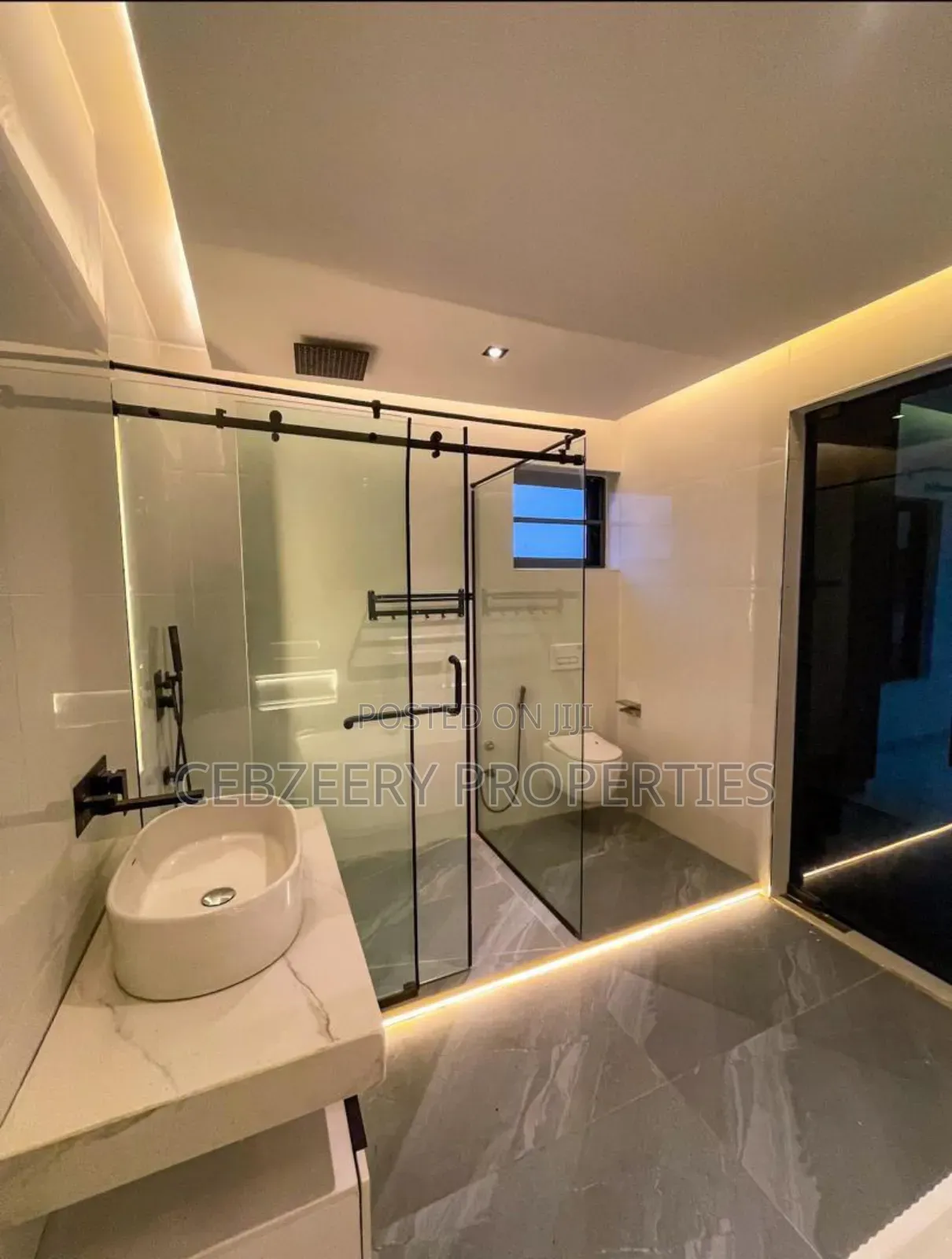 4bdrm Duplex in GRA Phase 2 Shangisha for sale in GRA Phase 2 Shangisha