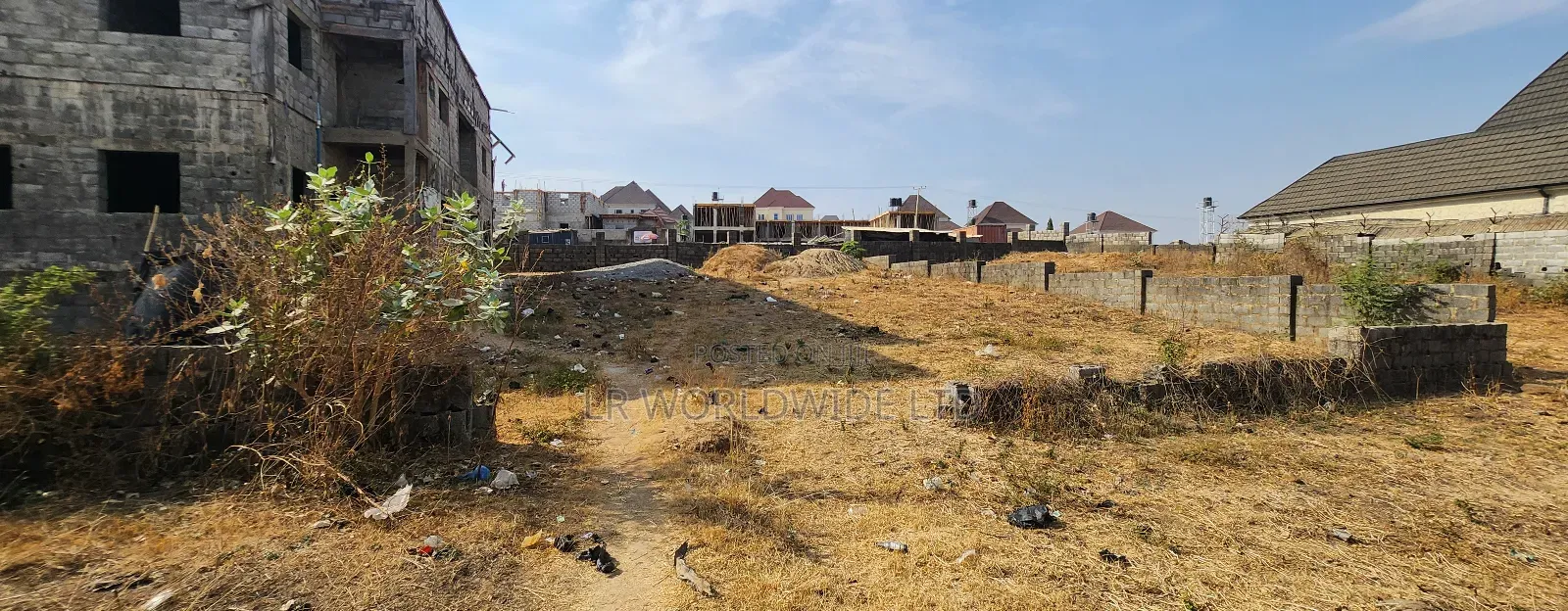 500sqm Residential Plot With an Estate in Lugbe District