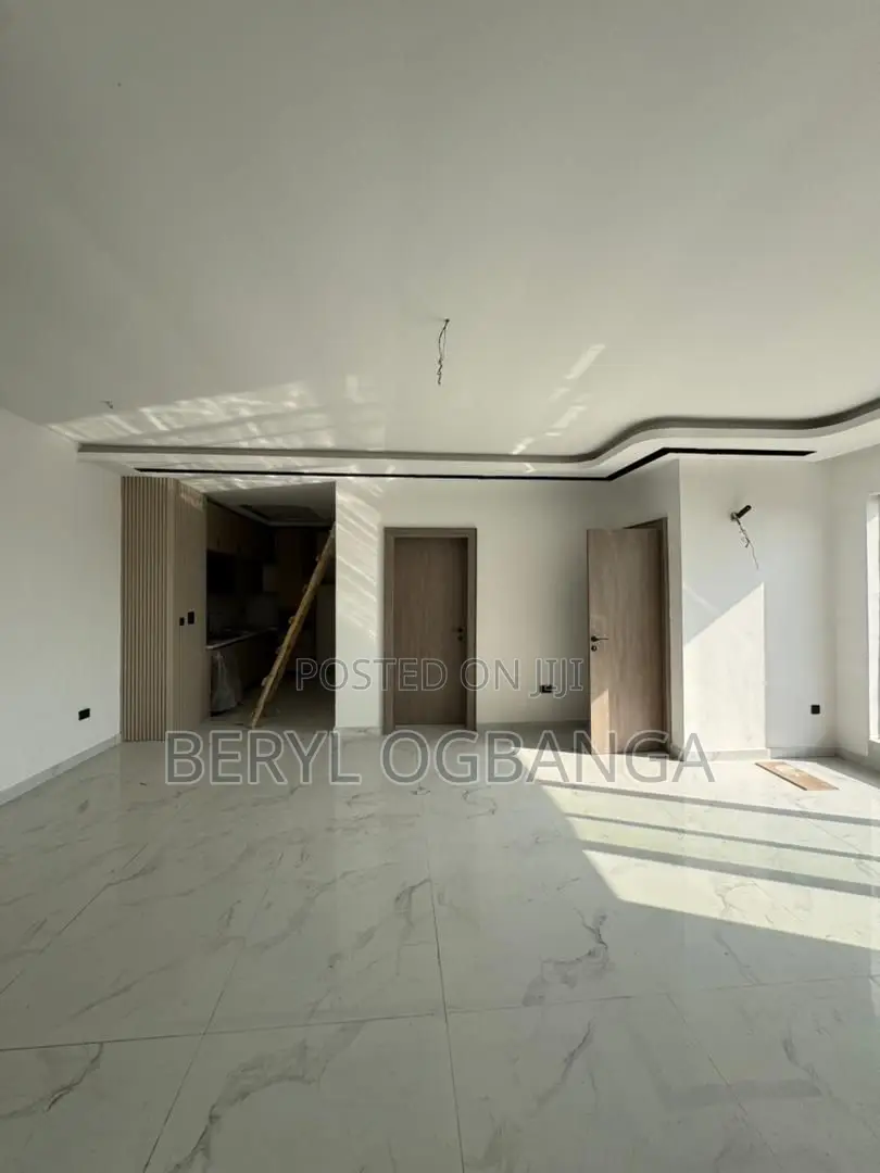 2bdrm Apartment in Lekki Phase 1 for rent in Lekki Phase 1