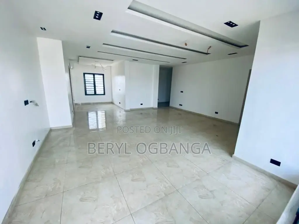 3bdrm Apartment in Lekki Phase 1 for sale in Lekki Phase 1