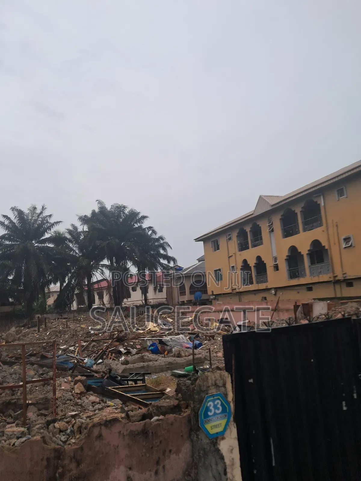 Dry Land for Sale at Redgate Satellite Town 850sqm.A Plot and Half in Satellite Town