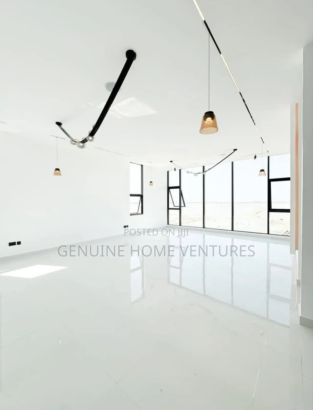 5bdrm Duplex in Osapa London Lekki for sale in Osapa london