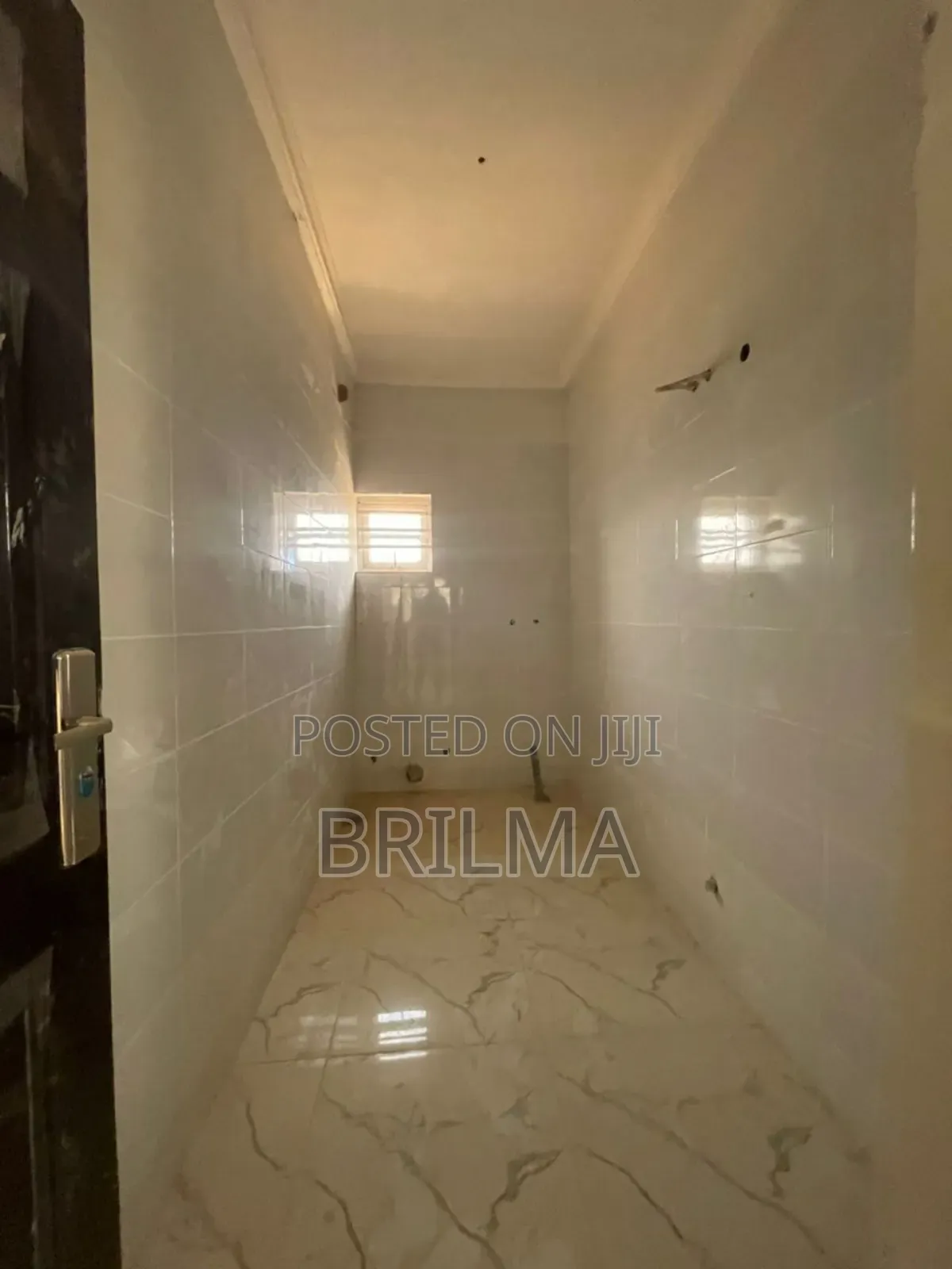 10units of 3/2/1 Bedrooms in Kaura in Kaura
