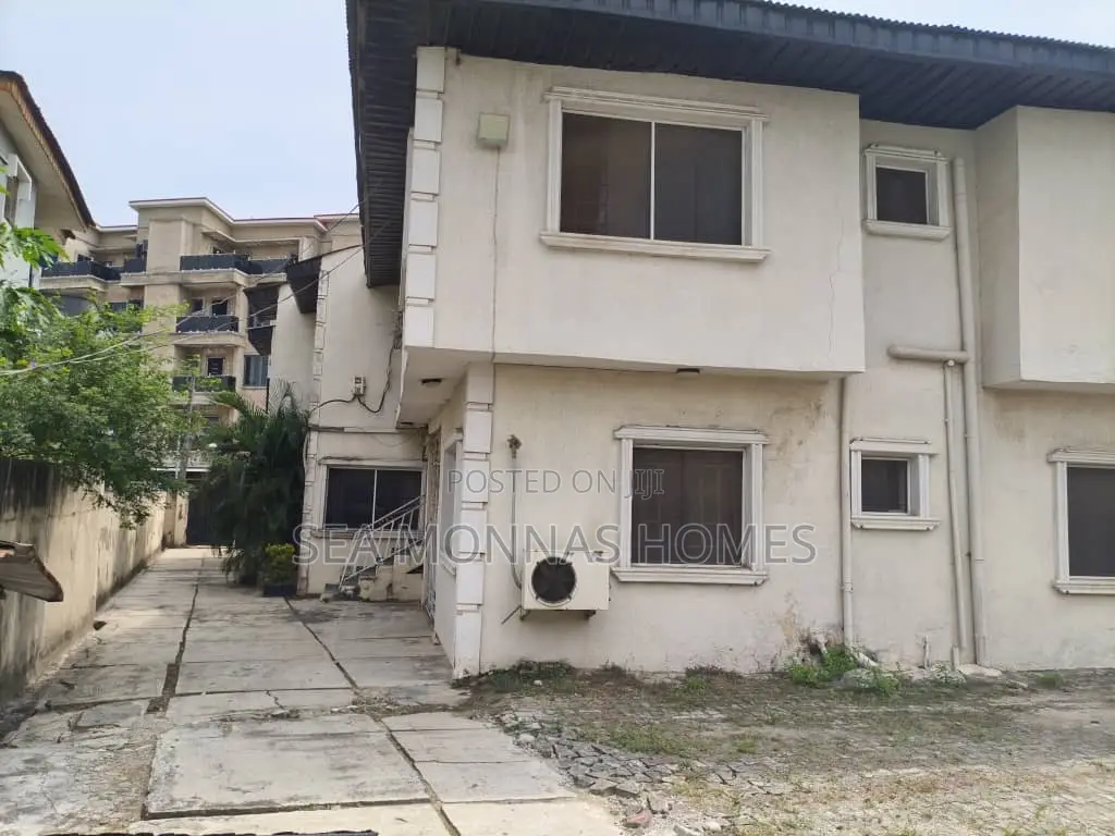 3bdrm Block of Flats in Ketu-Alapere for sale in Ketu-Alapere