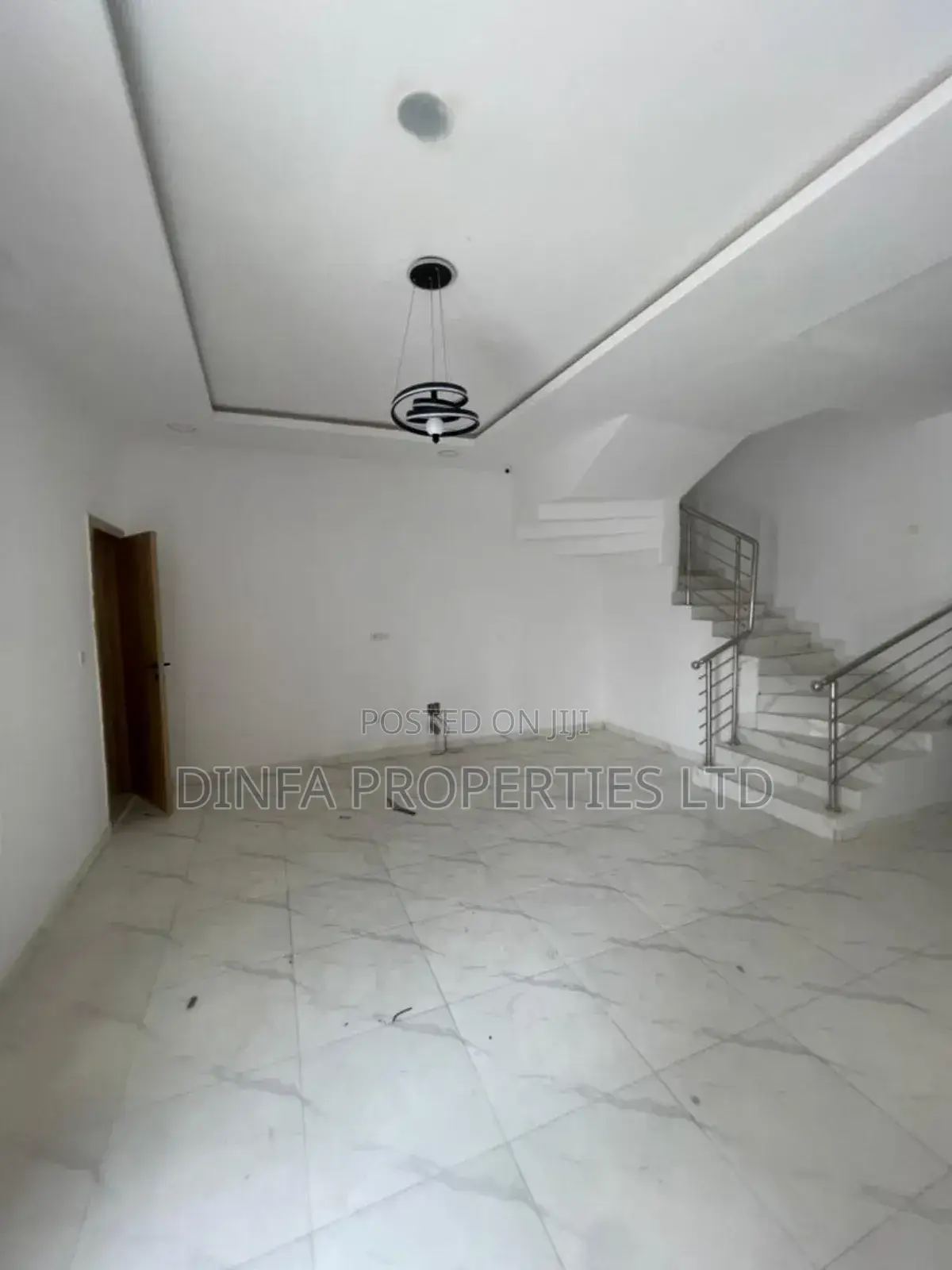 4bdrm Duplex in Harris Drive Vgc for rent in VGC / Ajah