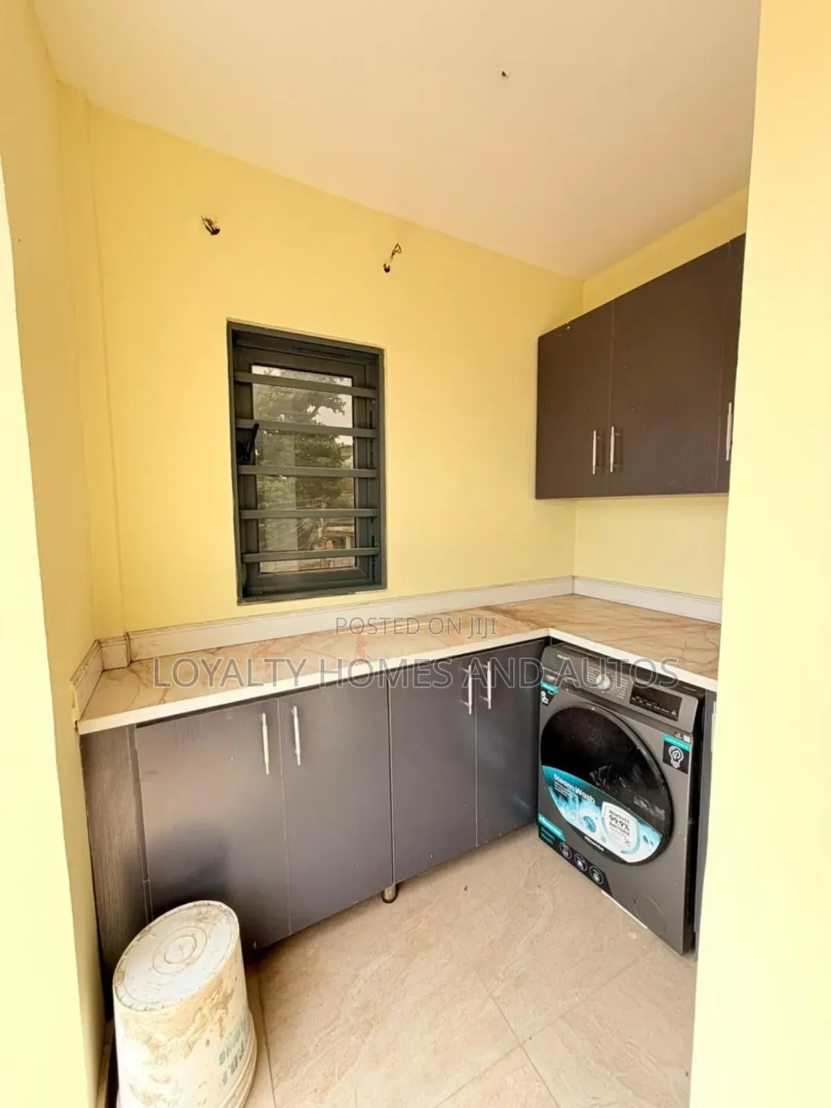 4bdrm Duplex in Surulere for sale in Surulere