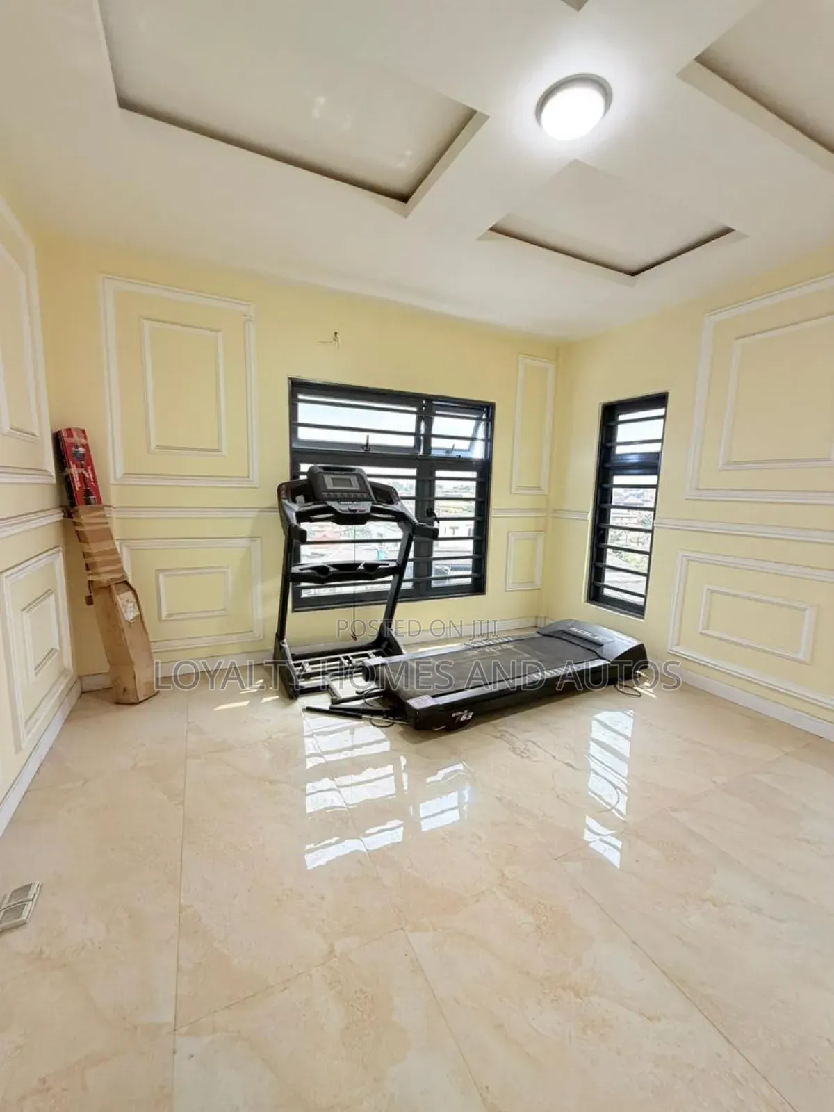 4bdrm Duplex in Surulere for sale in Surulere