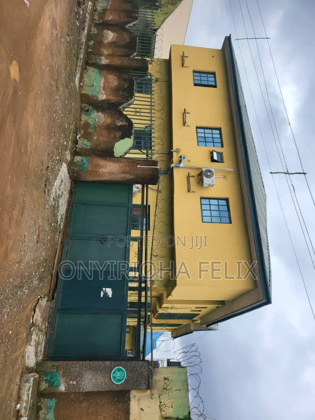 2bdrm Block of Flats in Crd Area Lugbe for sale in Lugbe District