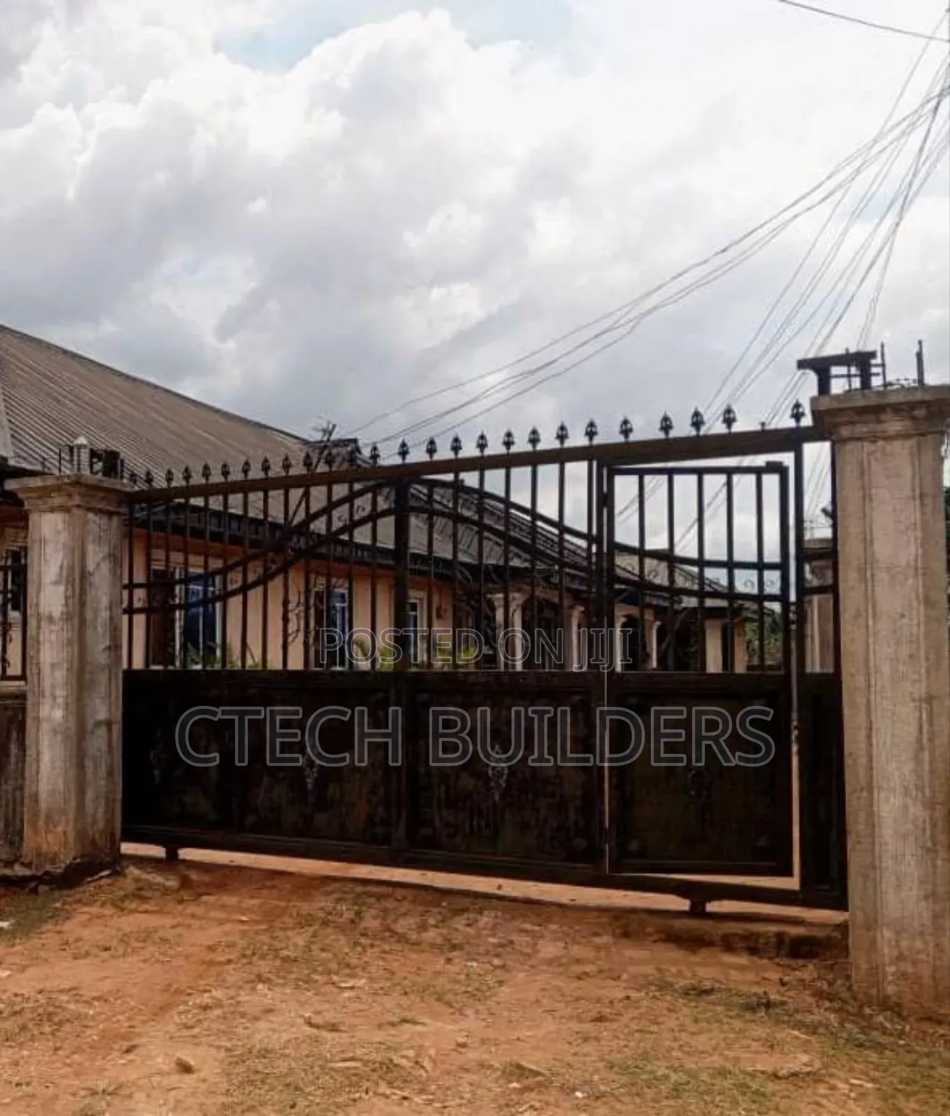 4bdrm Apartment in Benin City for sale in Benin City