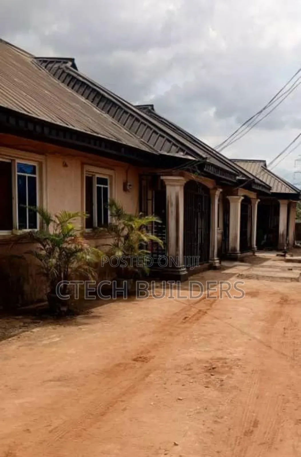 4bdrm Apartment in Benin City for sale in Benin City