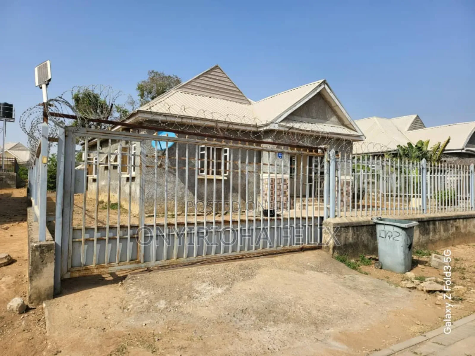 3bdrm Bungalow in Voice Of Nigeria, Lugbe District for sale in Lugbe District