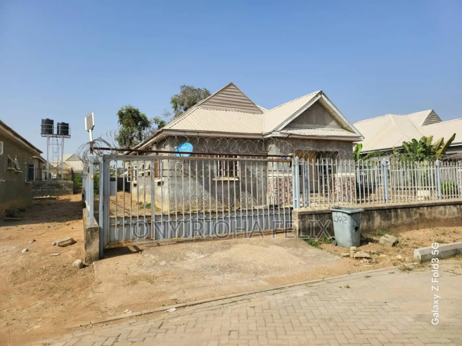 3bdrm Bungalow in Voice Of Nigeria, Lugbe District for sale in Lugbe District
