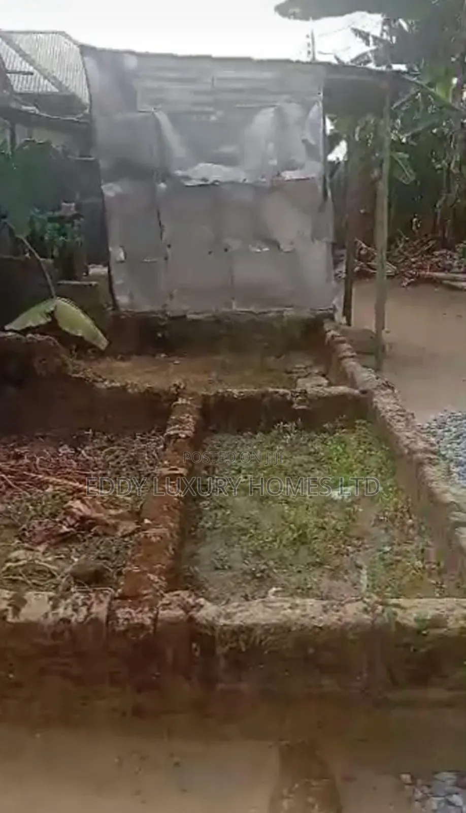 6bdrm Bungalow in Useh Offot, Nwaniba, Uyo for sale in Uyo