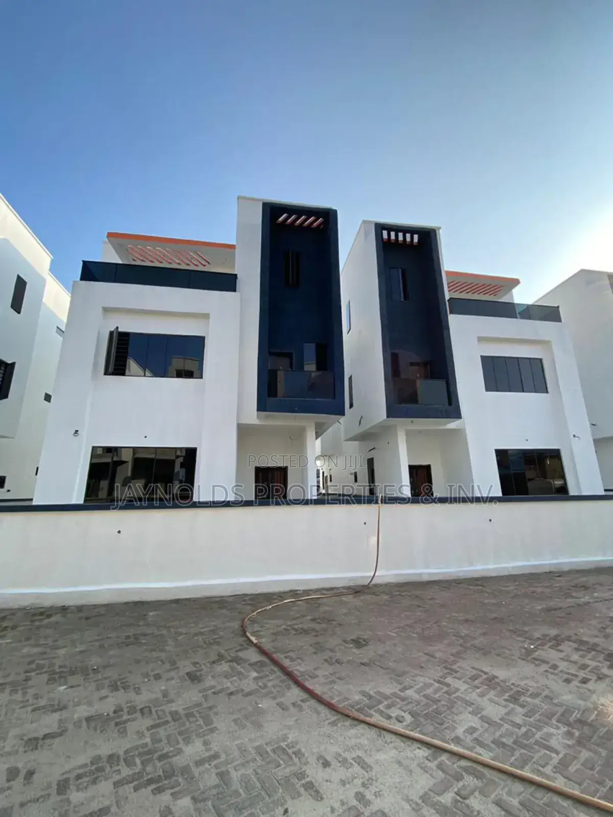 4bdrm Duplex in Ago Palace for sale in Ago Palace