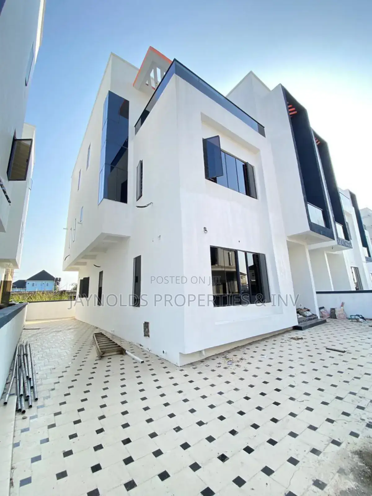 4bdrm Duplex in Ago Palace for sale in Ago Palace