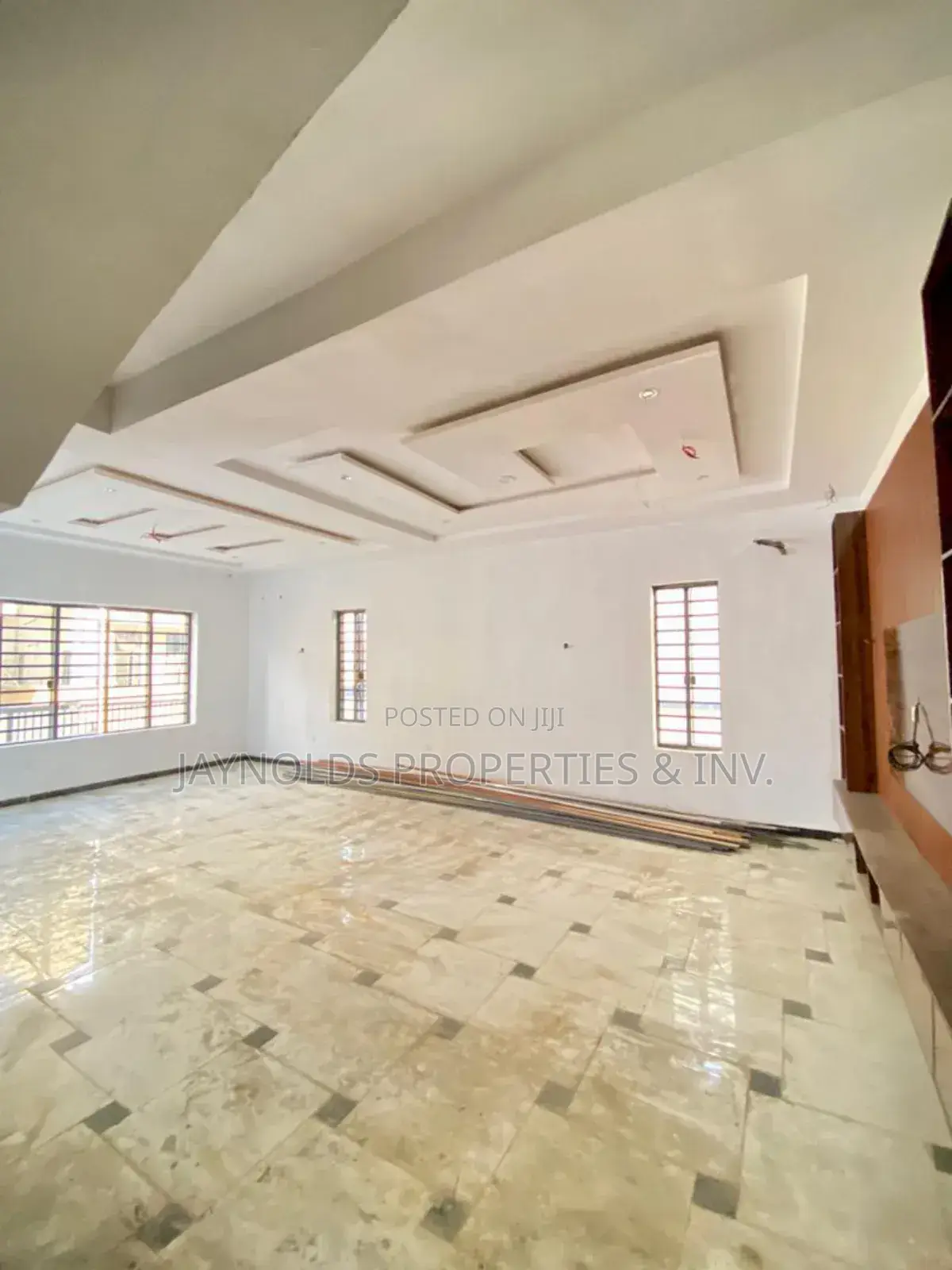 4bdrm Duplex in Ago Palace for sale in Ago Palace
