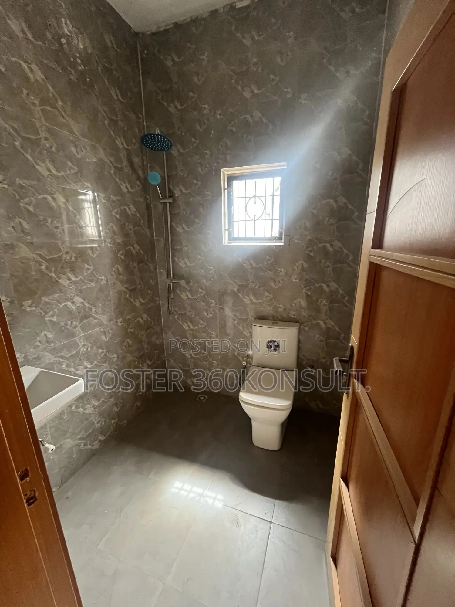 4bdrm Duplex in Police Estate, Galadimawa for sale in Galadimawa