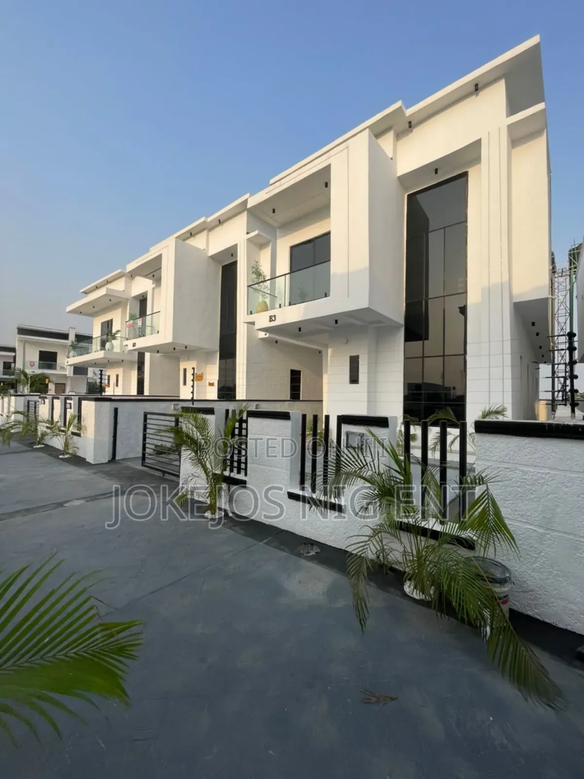5bdrm Duplex in Ajah for sale in Ajah