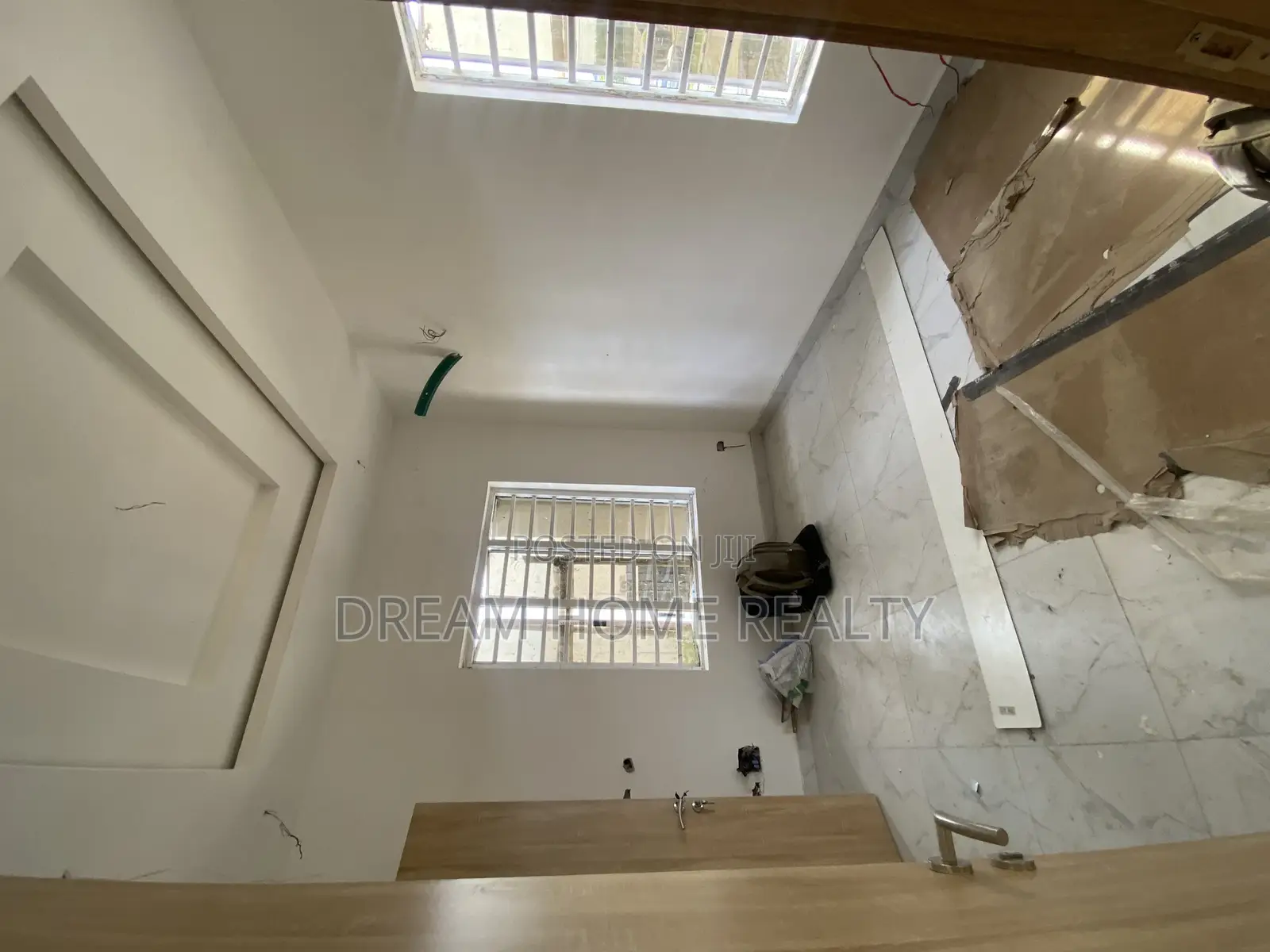 2bdrm Duplex in Angle Blue Estate for sale in Abraham Adesanya Estate