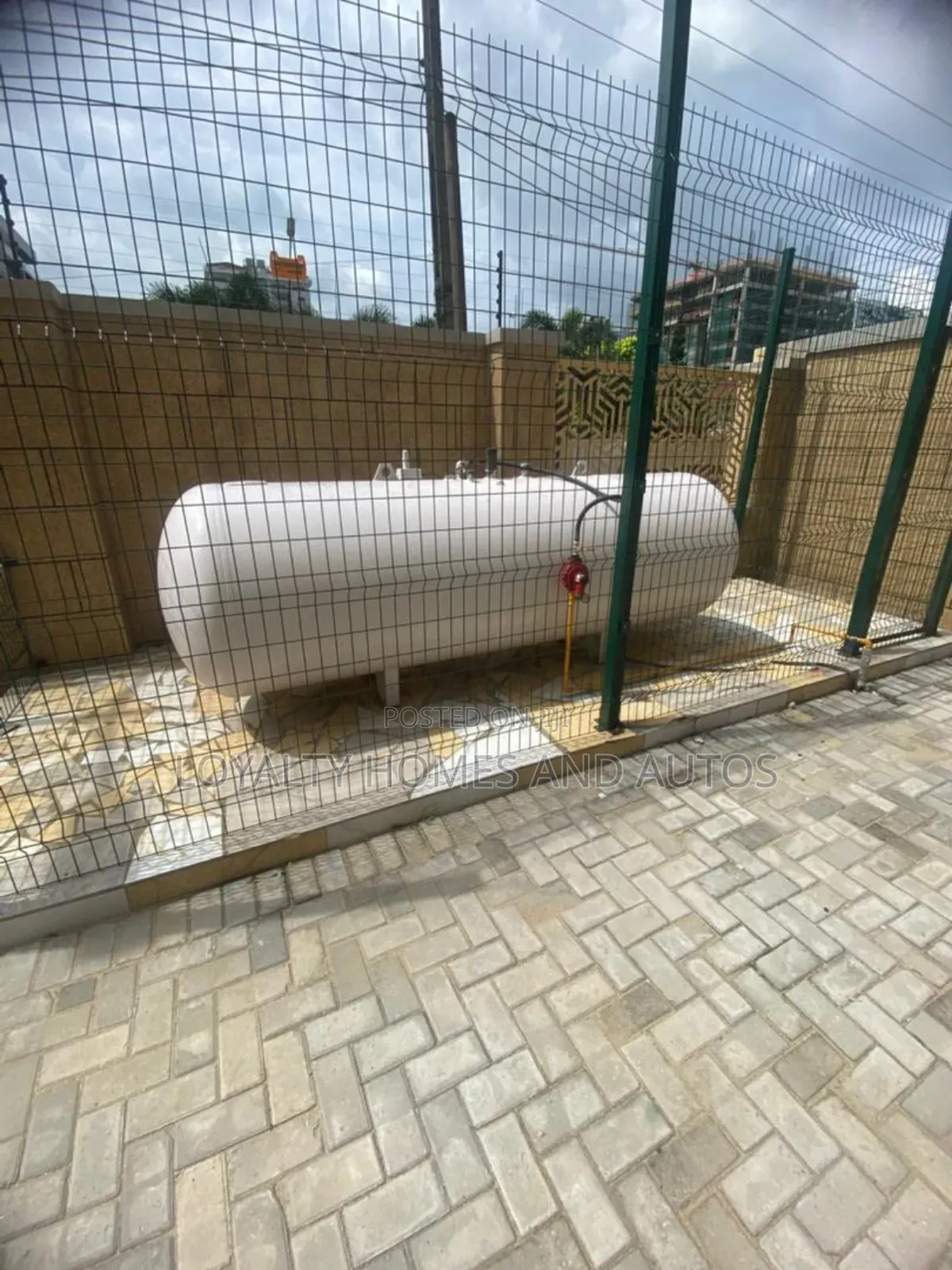 4bdrm Block of Flats in Old Ikoyi for sale in Old Ikoyi