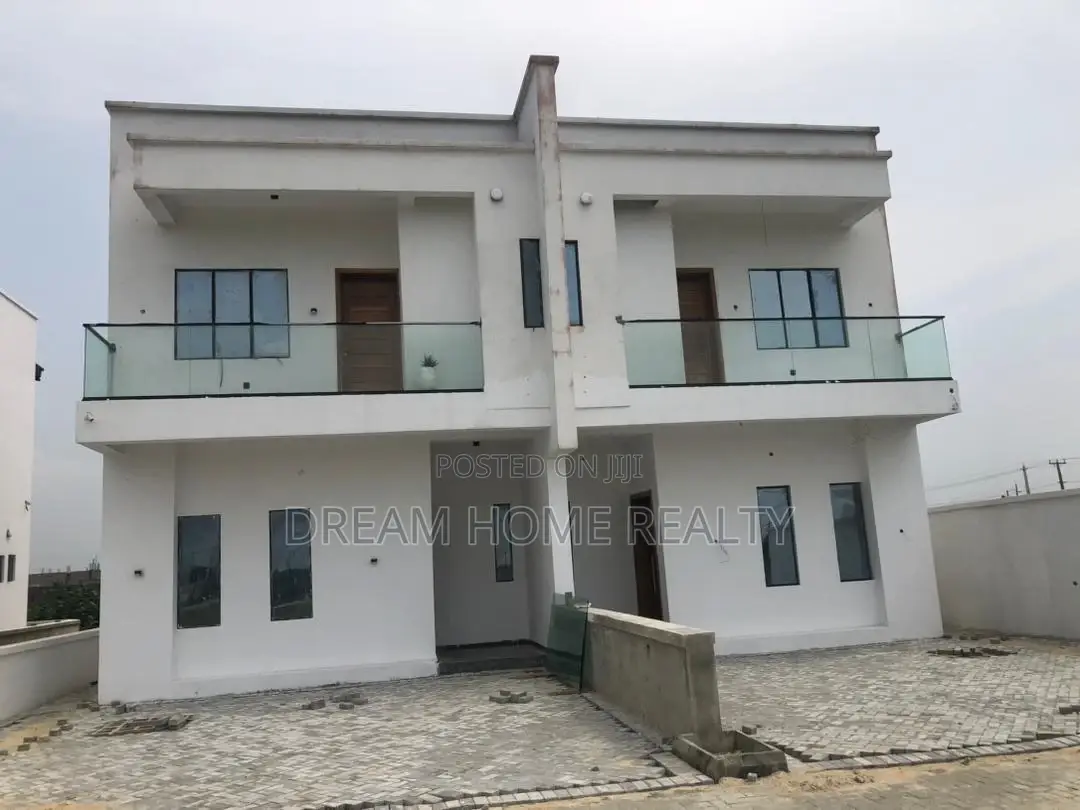 Spacious Luxury 4-Bedroom Duplex + Bq in a Premium Estate in Abraham Adesanya Estate