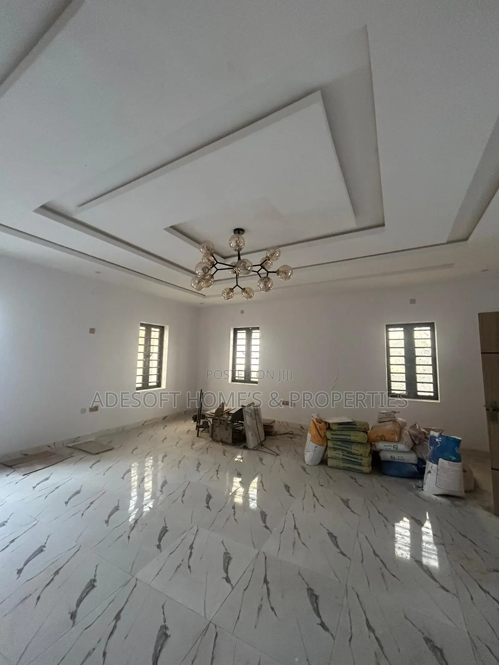 4bdrm Duplex in Chief Lateef Oyelade for sale in Oluyole
