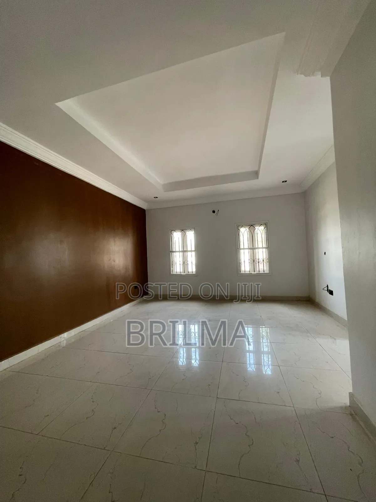 3bdrm Block of Flats in Kaura for sale in Kaura