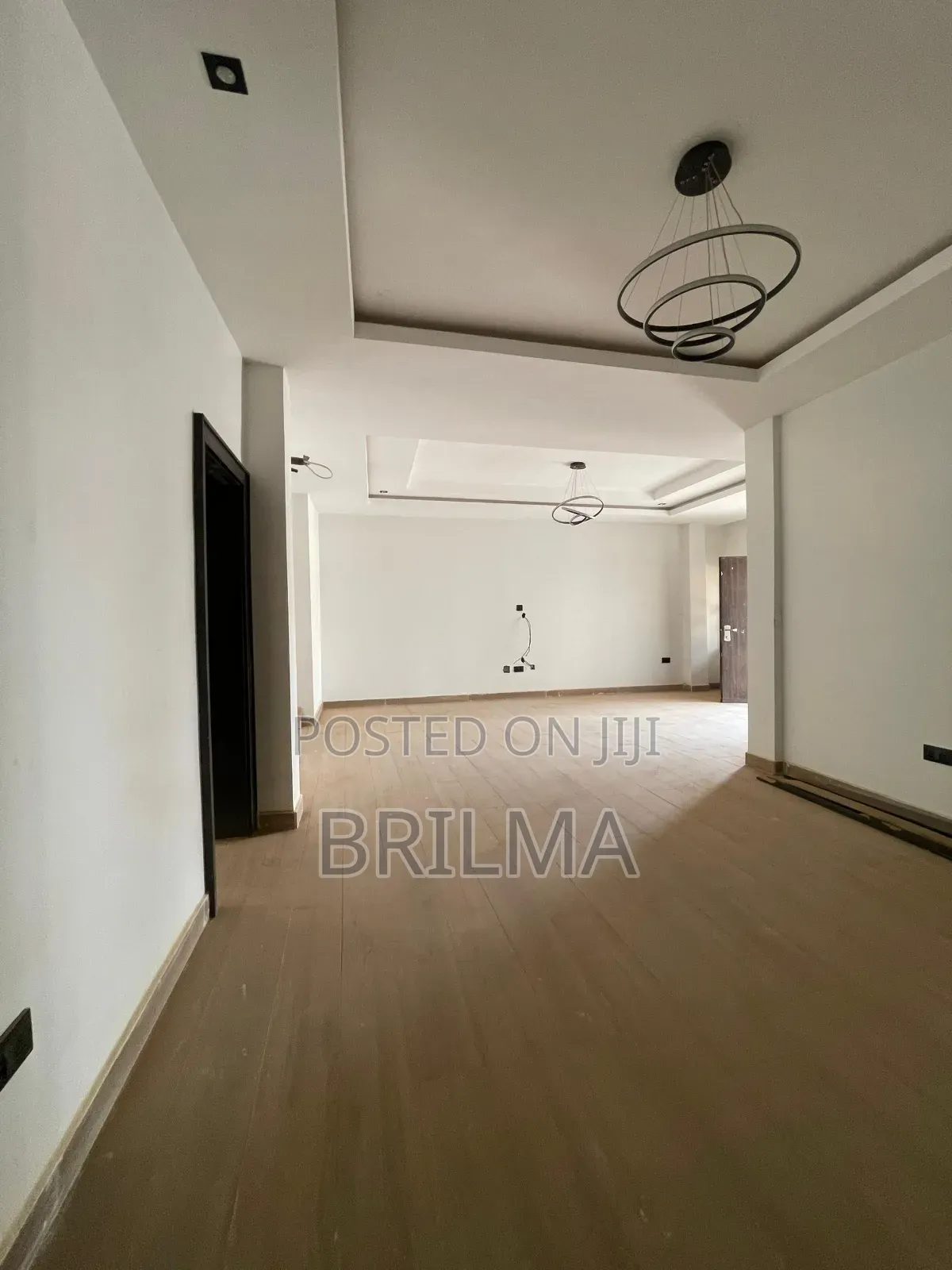 3bdrm Block of Flats in Kaura for sale in Kaura