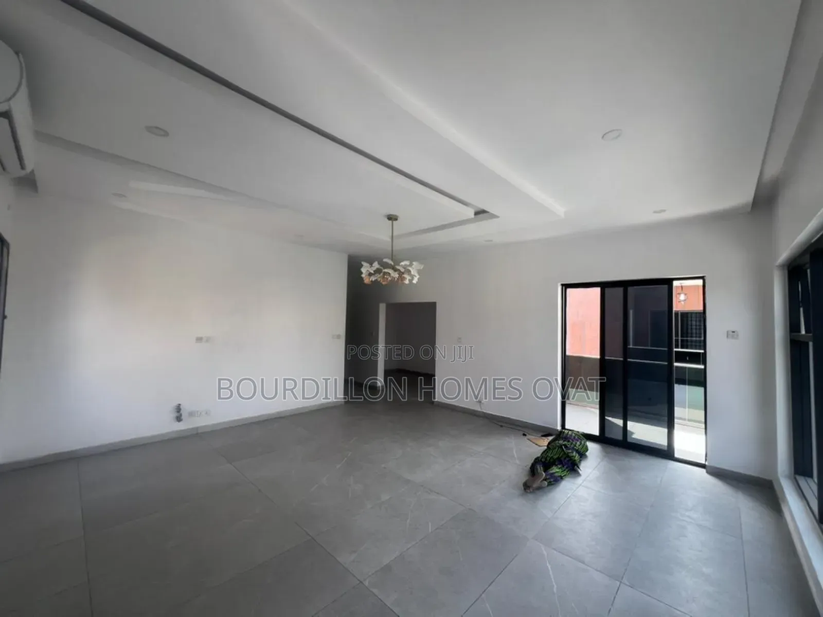 5bdrm Duplex in Lekki Phase 1 for rent in Lekki Phase 1