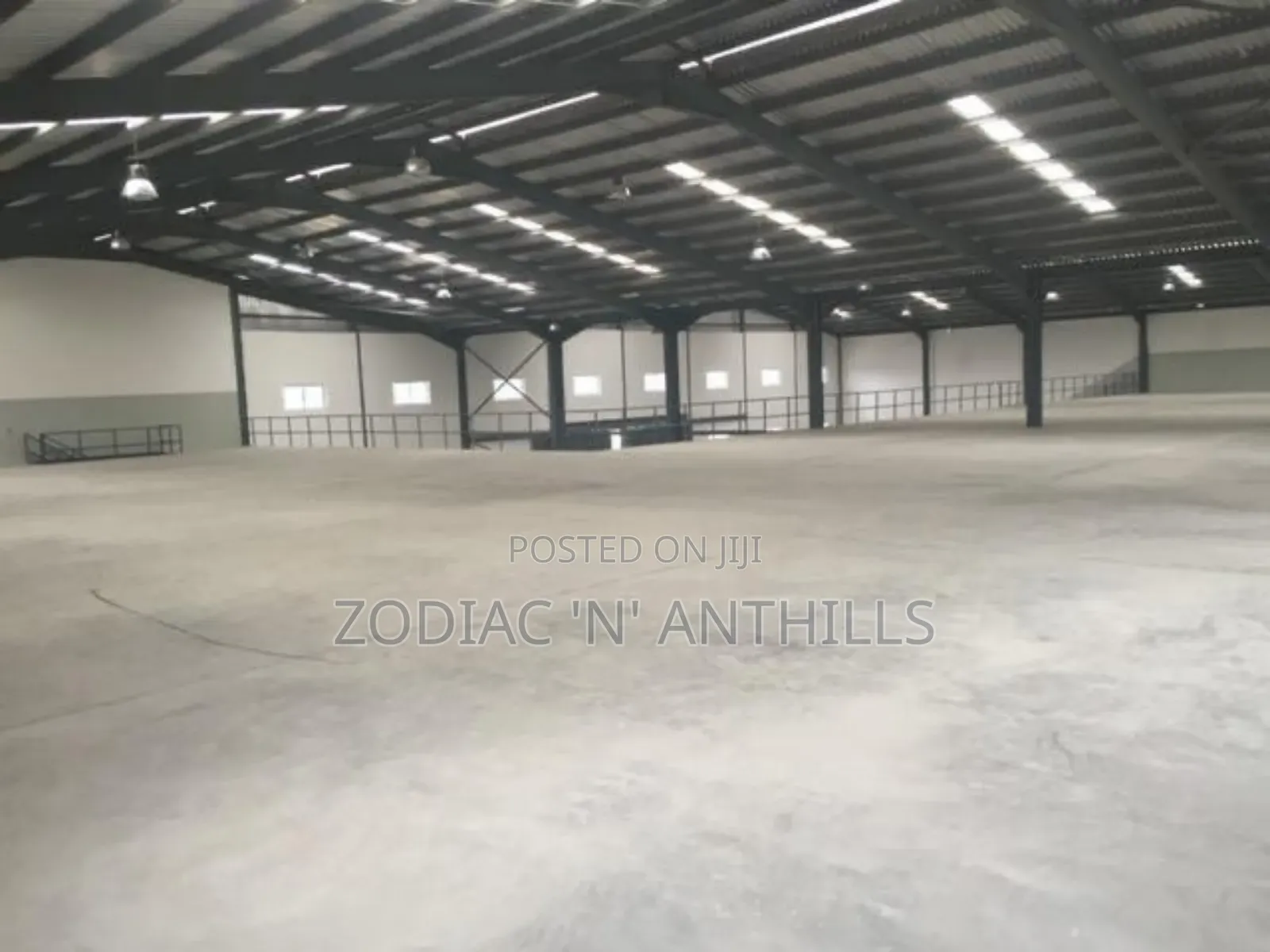 8200sqm Ware House Amuwo Odofin Commercial Scheme Alakoso Avenue Apapa in Apapa Road