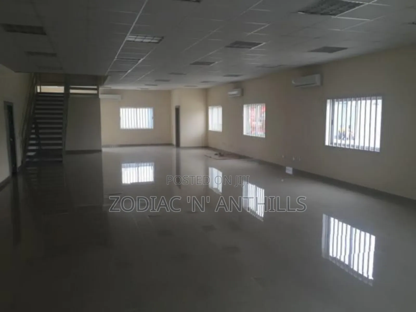 8200sqm Ware House Amuwo Odofin Commercial Scheme Alakoso Avenue Apapa in Apapa Road