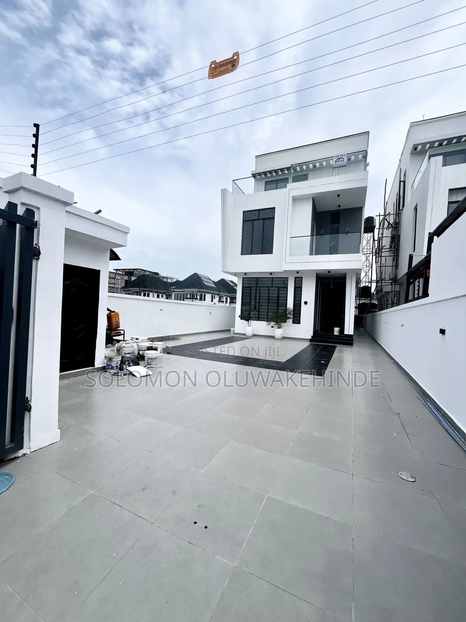 5bdrm Duplex in Lekki Phase 1 for sale in Lekki Phase 1