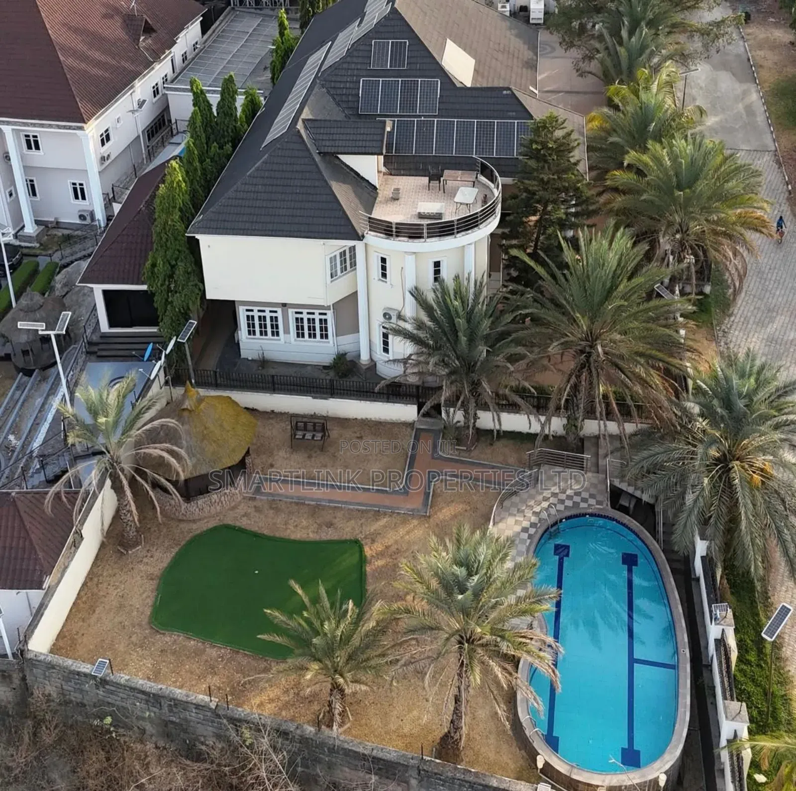 7bdrm Mansion in Asokoro for sale in Asokoro