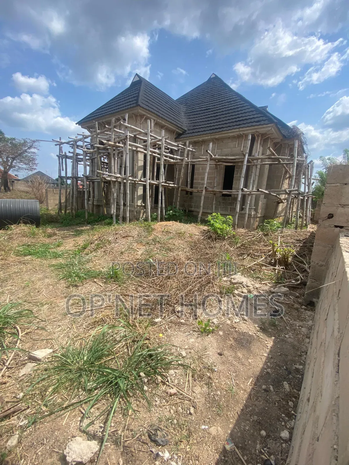 3bdrm Bungalow in Akure for sale in Akure